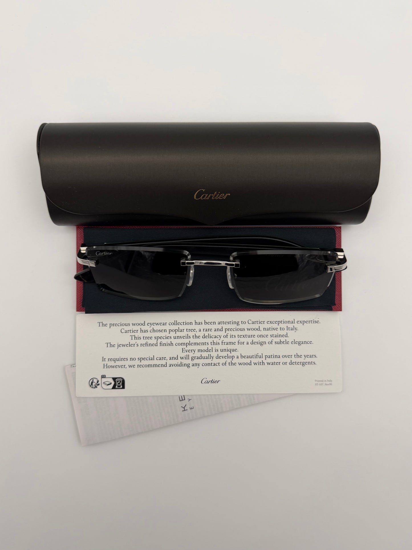 CARTIER CT0582S 005 PRECIOUS WOOD COLLECTION RIMLESS SUNGLASSES - GREEN POPLAR
