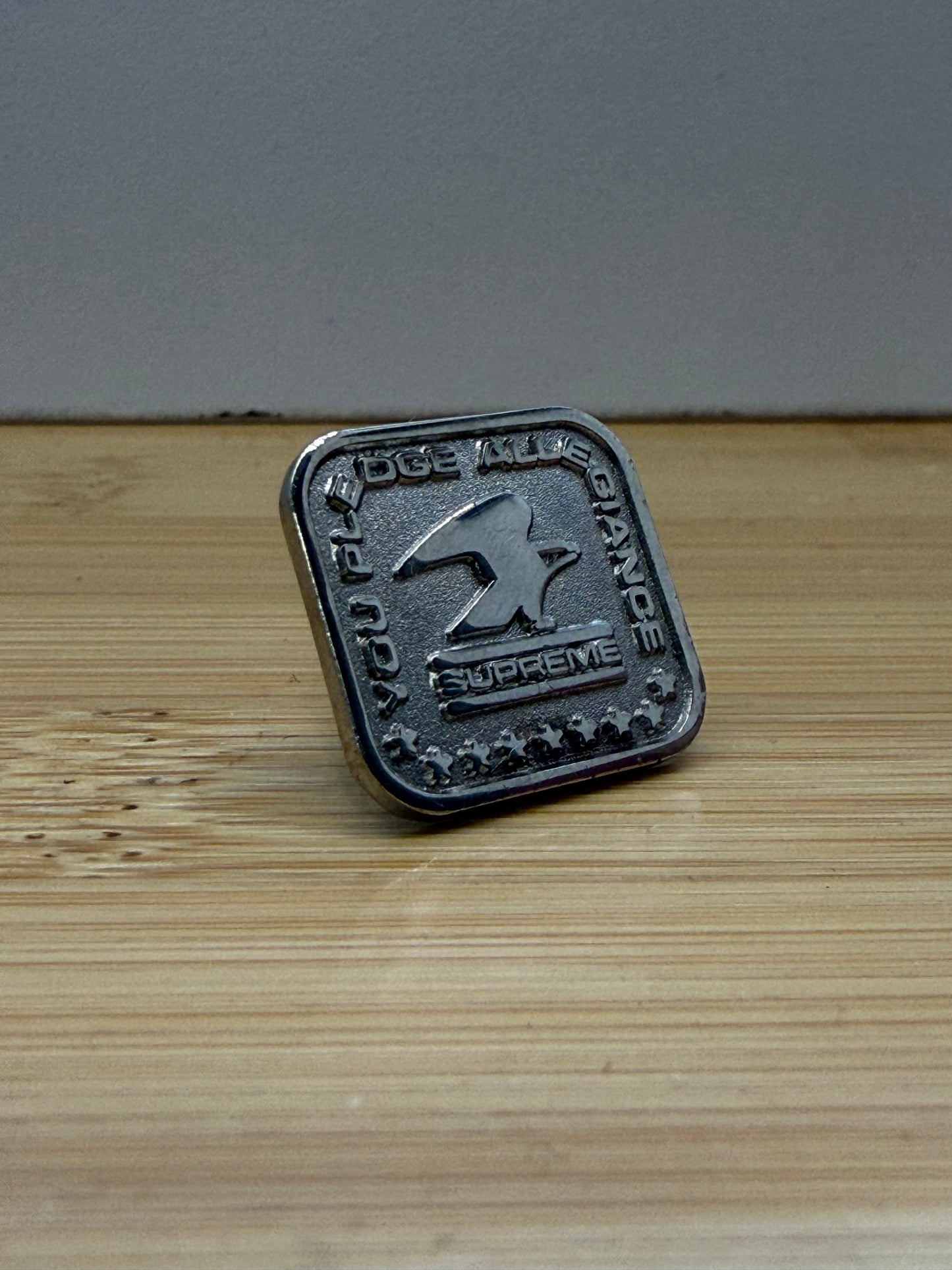 FW19 SUPREME PLEDGE ALLEGIANCE PIN - SILVER