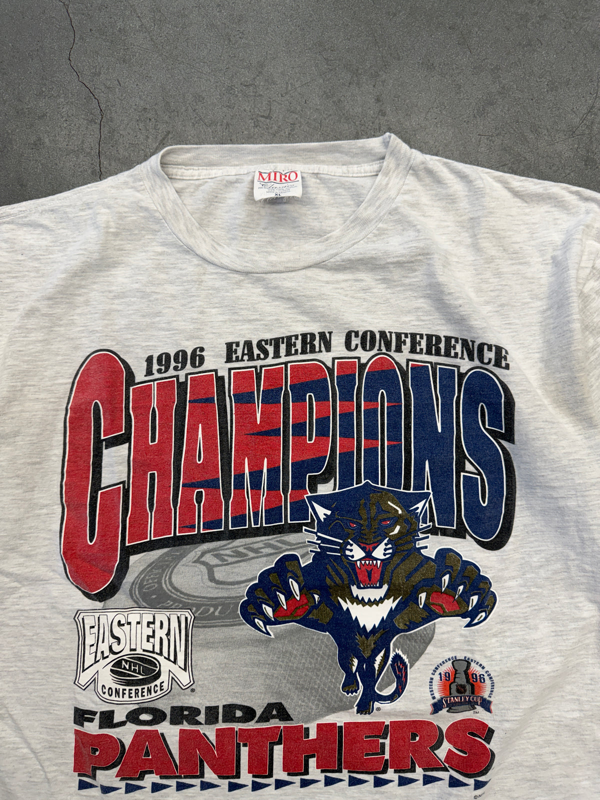 1996 NHL EASTERN CONFERENCE CHAMPIONS FLORIDA PANTHERS TEE (MIRO CLASSIC TAG)