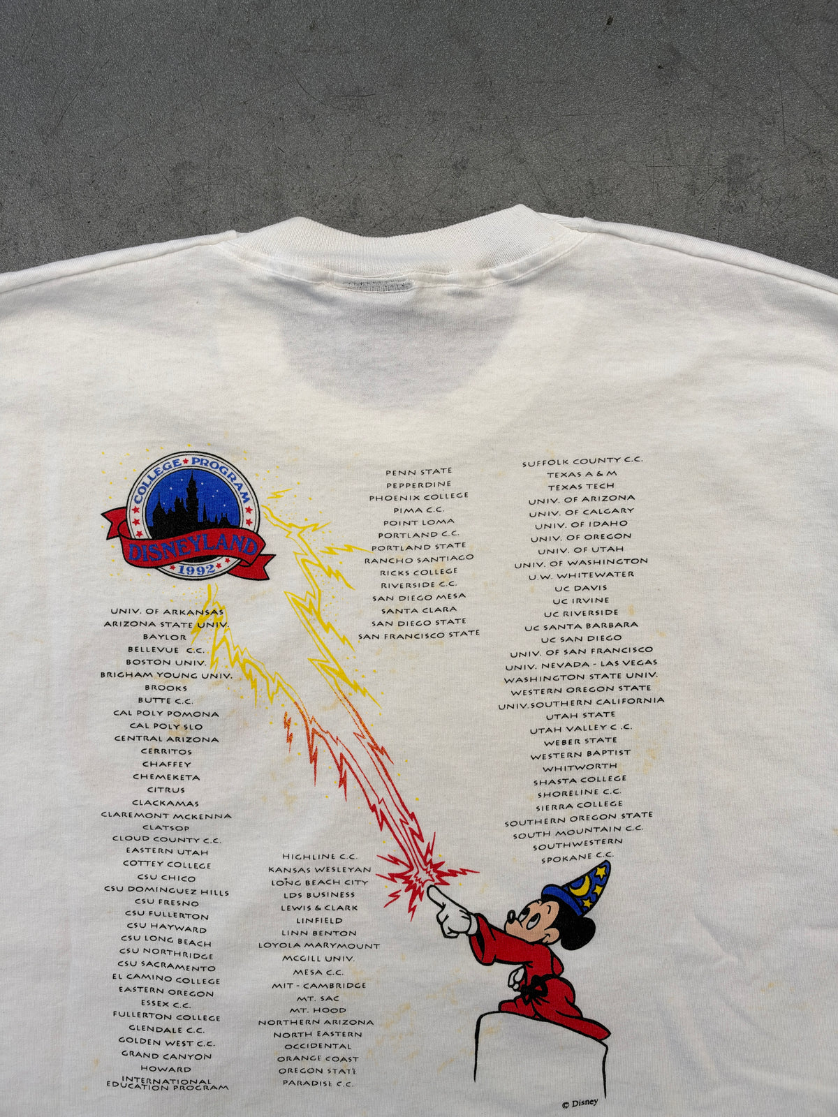 1992 FANTASIA MICKEY MOUSE SUMMER WITH DISNEYLAND TEE (WALT DISNEY PRODUCTIONS TAG)