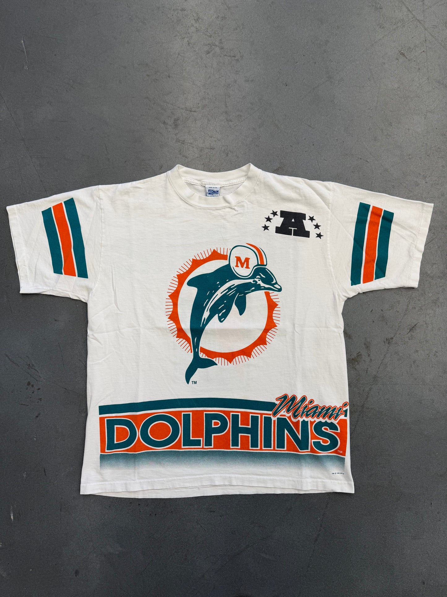 1994 MIAMI DOLPHINS JERSEY GRAPHIC STYLE BACK HIT TEE (SALEM SPORTSWEAR TAG)