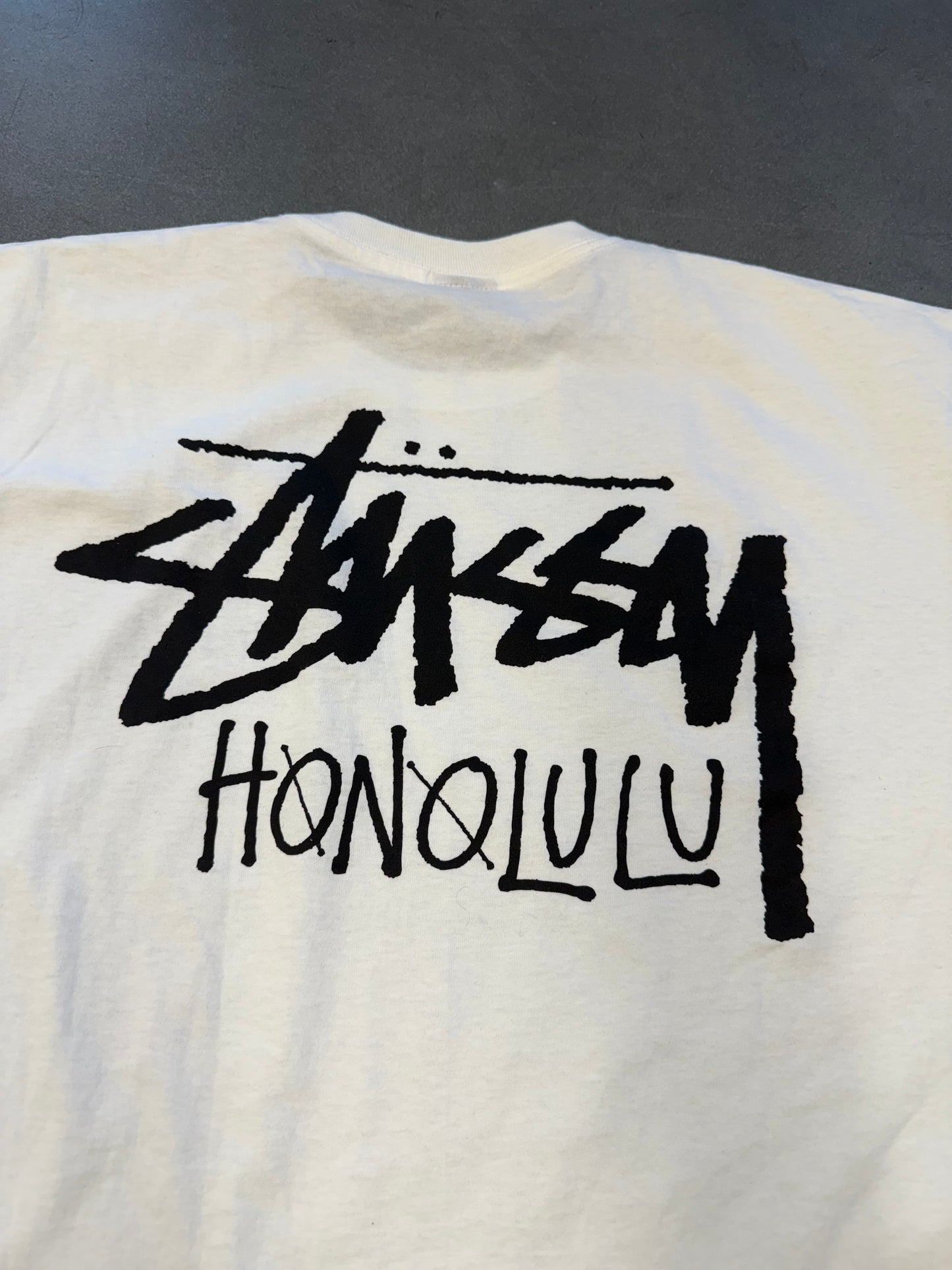 SS24 STUSSY X HONOLULU CHAPTER TEE (NWT) (XL)