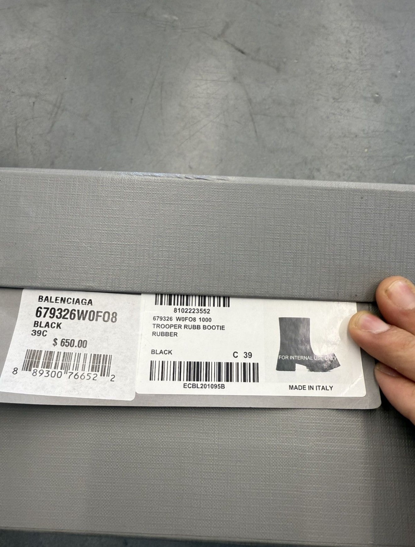 SIZE 39 BALENCIAGA BLACK RUBBER TROOPER BOOTIE