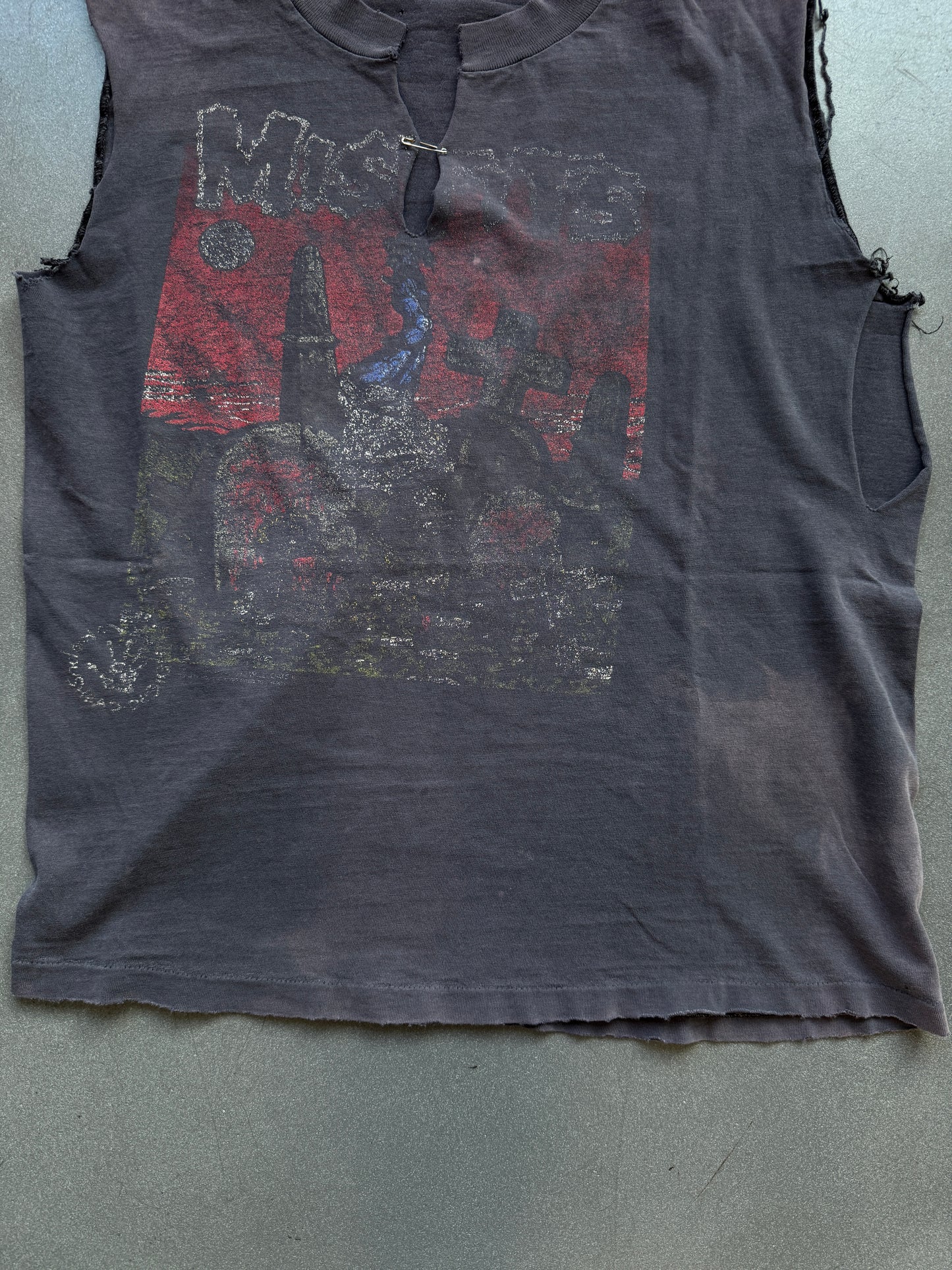 1995 MISFITS PUSHEAD GRAVEYARD CUTOFF TEE (PULLED TAG)