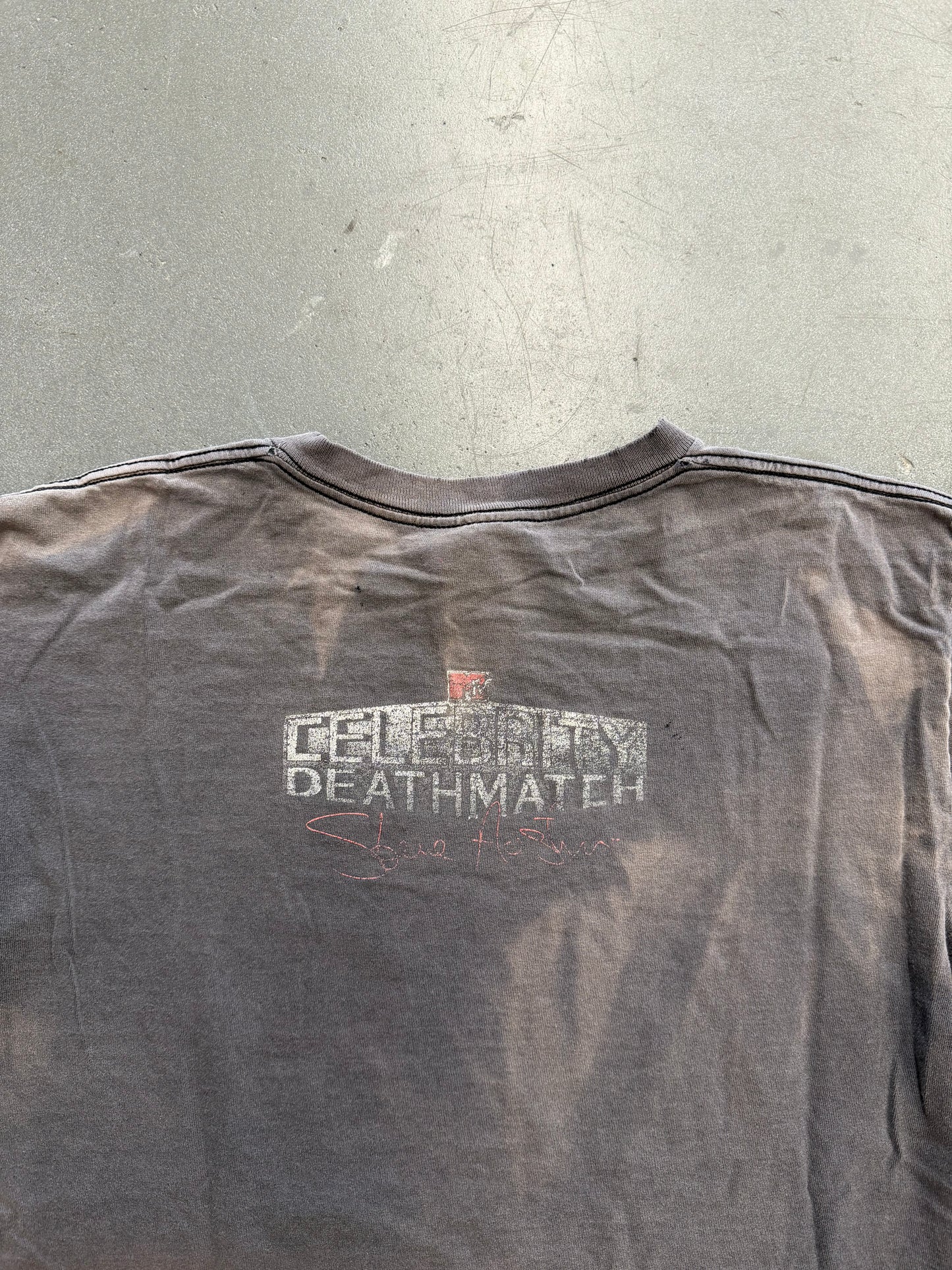 1998 STONE COLD STEVE AUSTIN WWF "CELEBRITY DEATHMATCH" TEE (SOFTEE TAG)