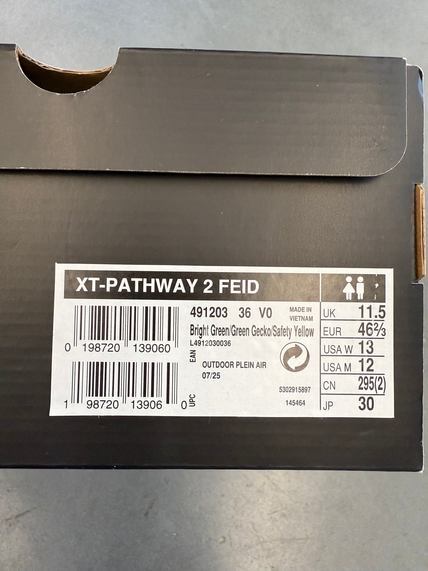 2025 SIZE 12 FEID SALOMON XT-PATHWAY 2 (NEW WITH BOX) (SIGNED BOX)