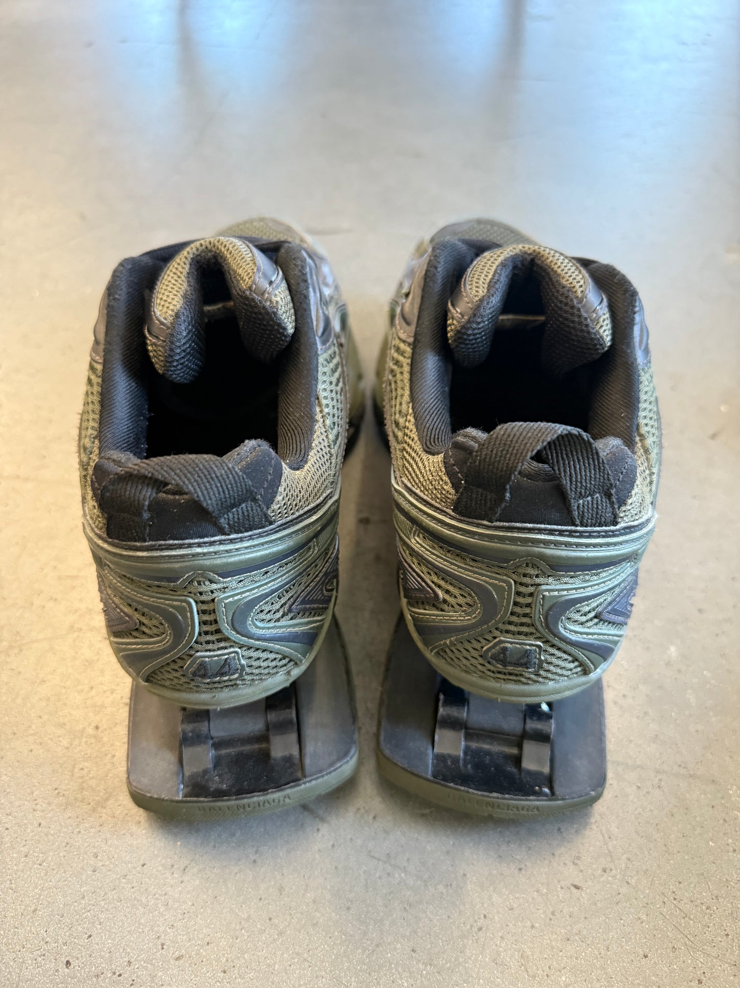 SIZE 44 BALENCIAGA X-PANDER TRACK RUNNER SHOE (PRE-OWNED NO BOX)