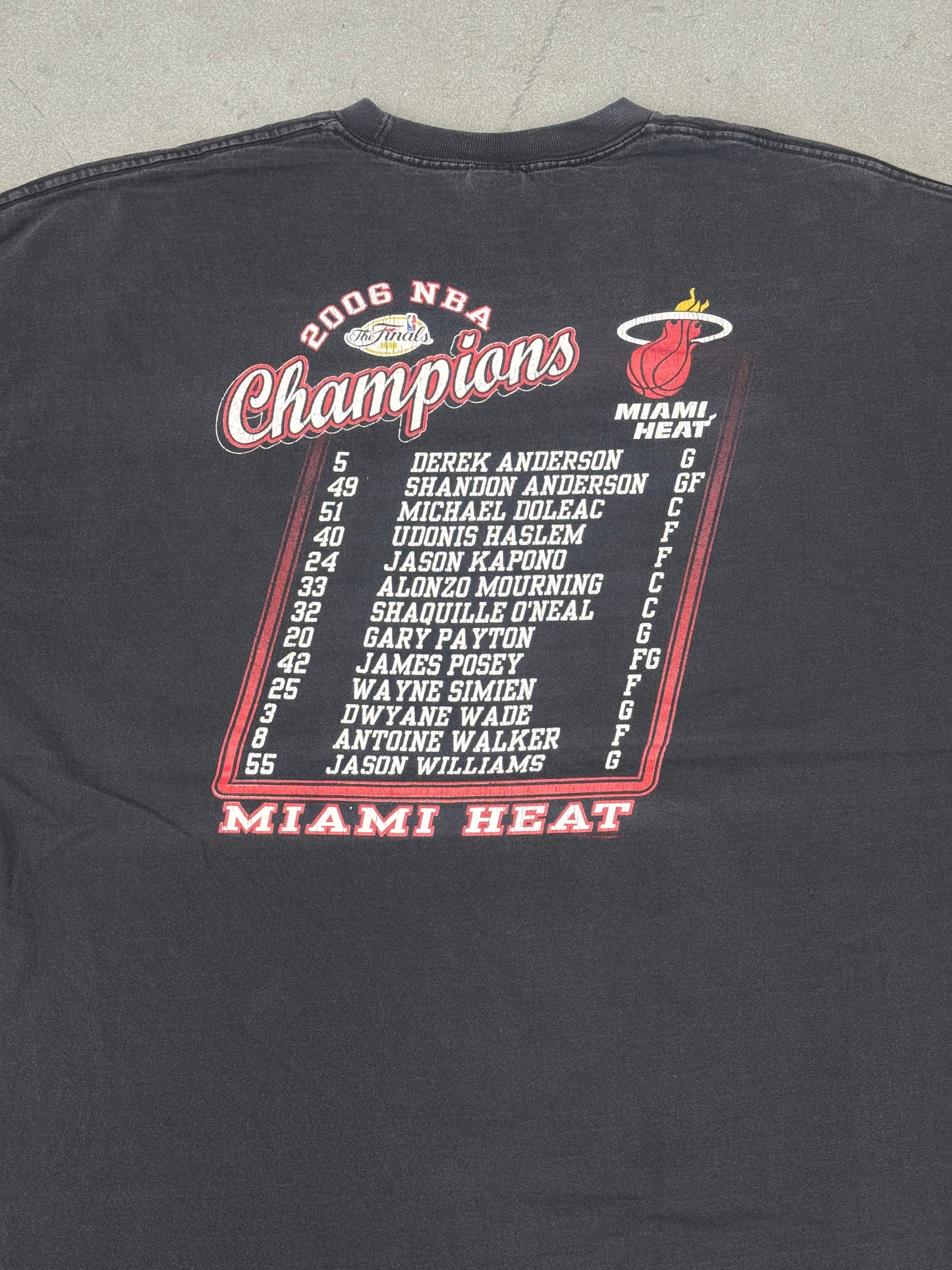 2006 MIAMI HEAT NBA CHAMPIONS TEE (AAA TAG)