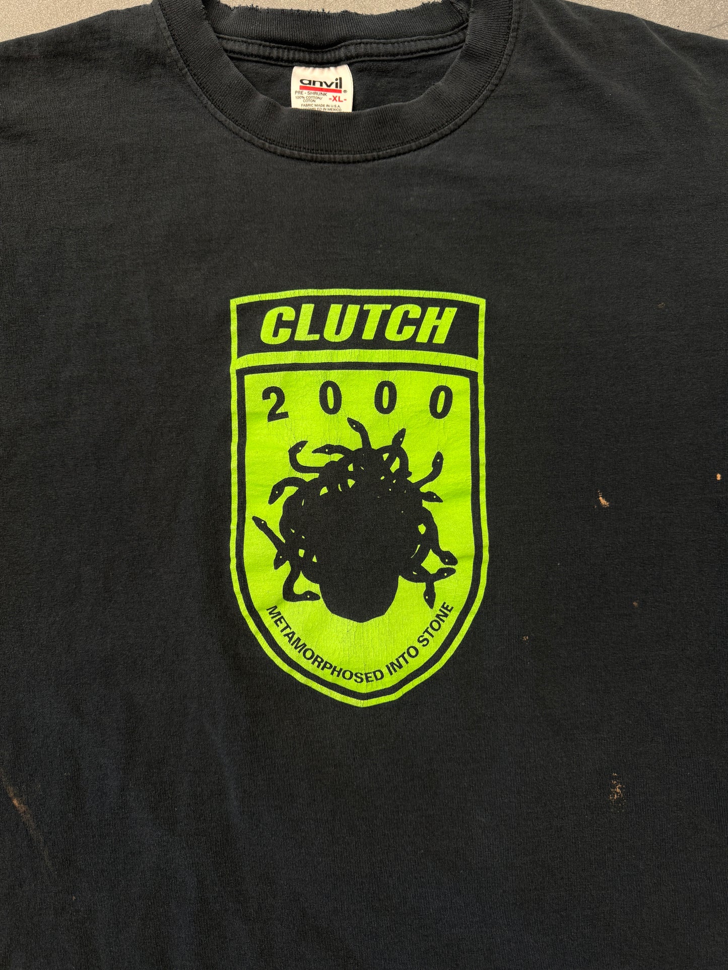 2000 CLUTCH METAMORPHOSED INTO STONE LS TEE (ANVIL TAG)