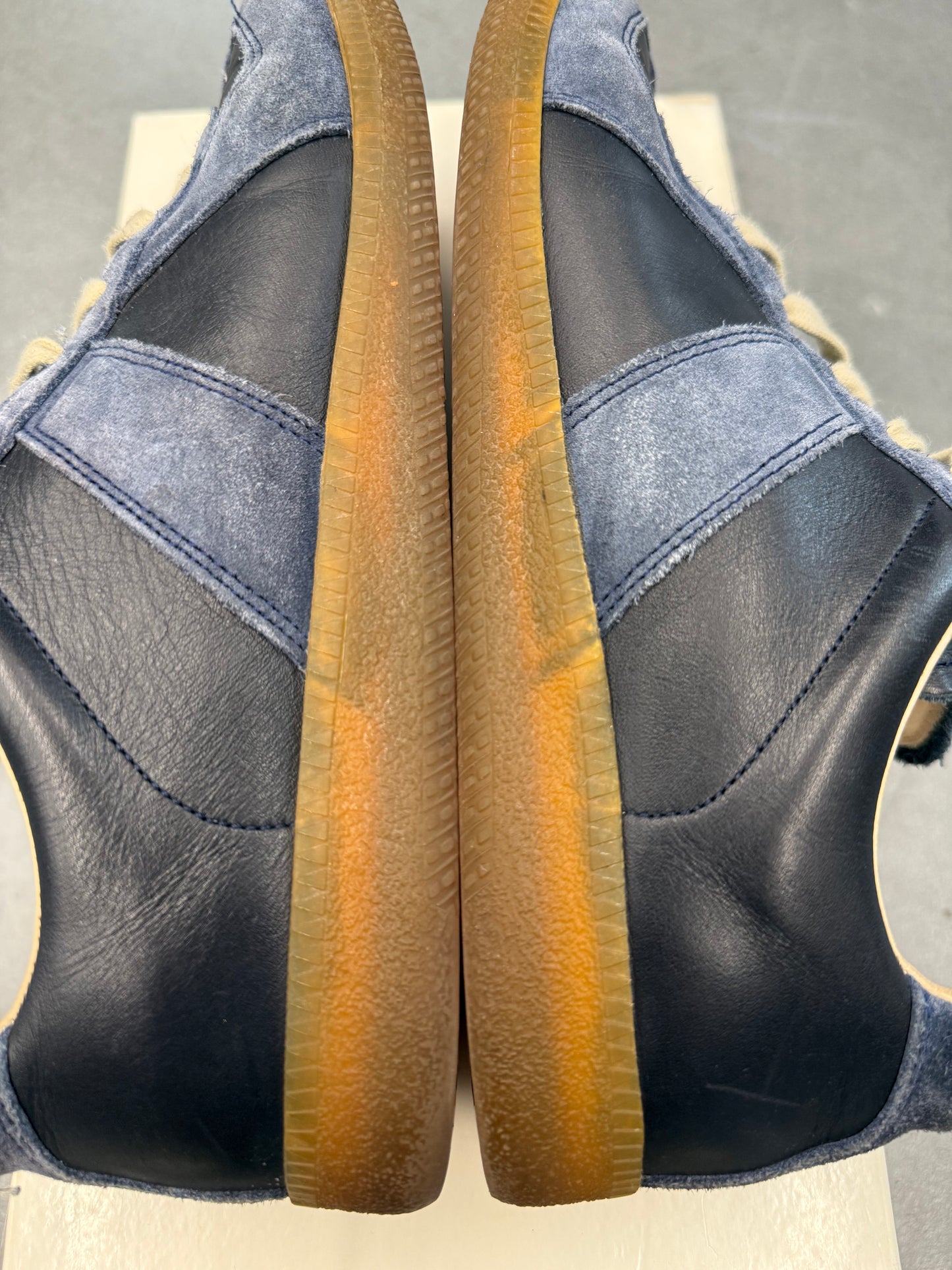 SIZE 41 MAISON MARGIELA REPLICA SNEAKER - NAVY BLUE (PRE-OWNED WITH BOX)