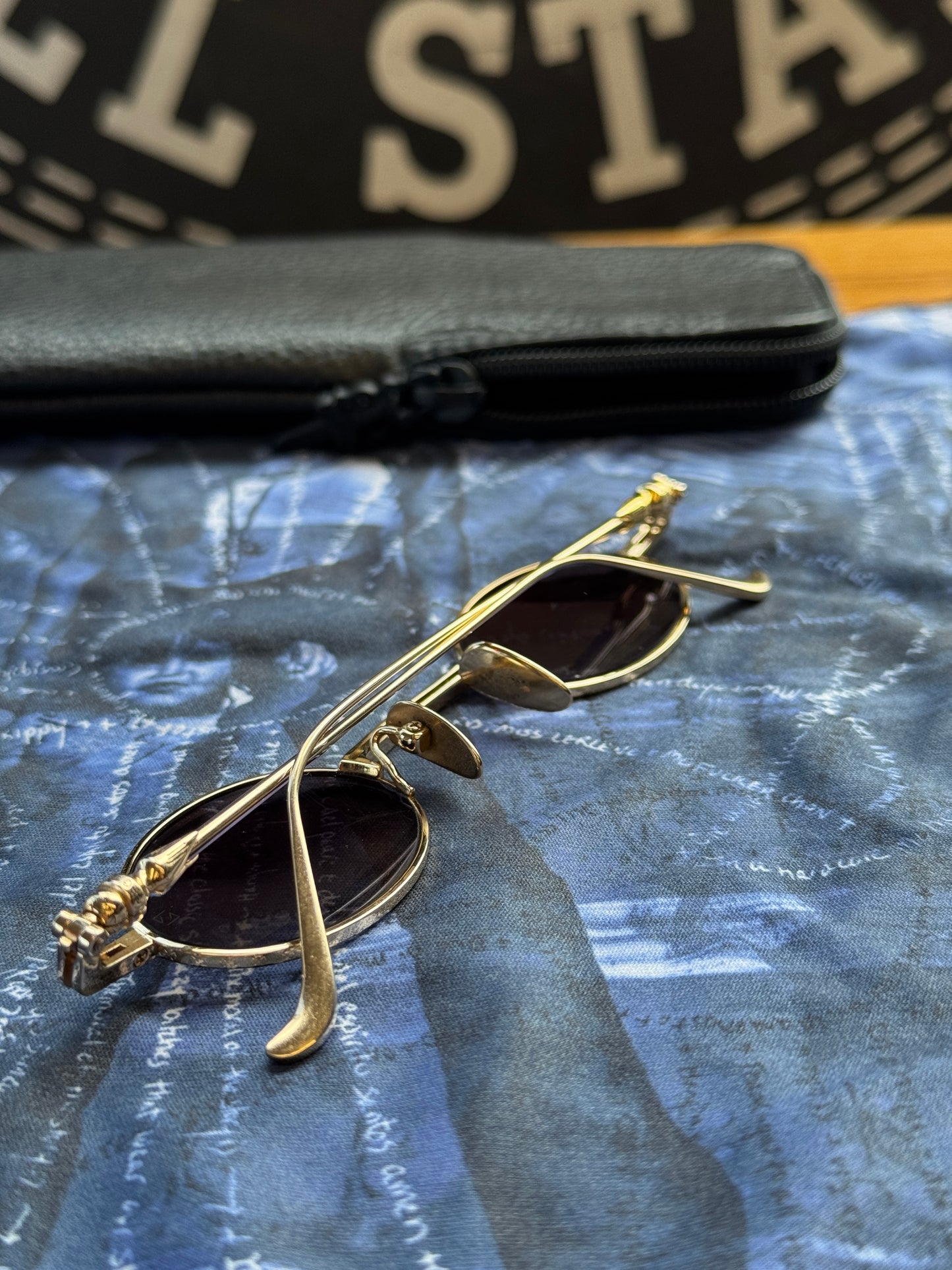CHROME HEARTS LUX GOLD PLATED OVAL SUNGLASSES
