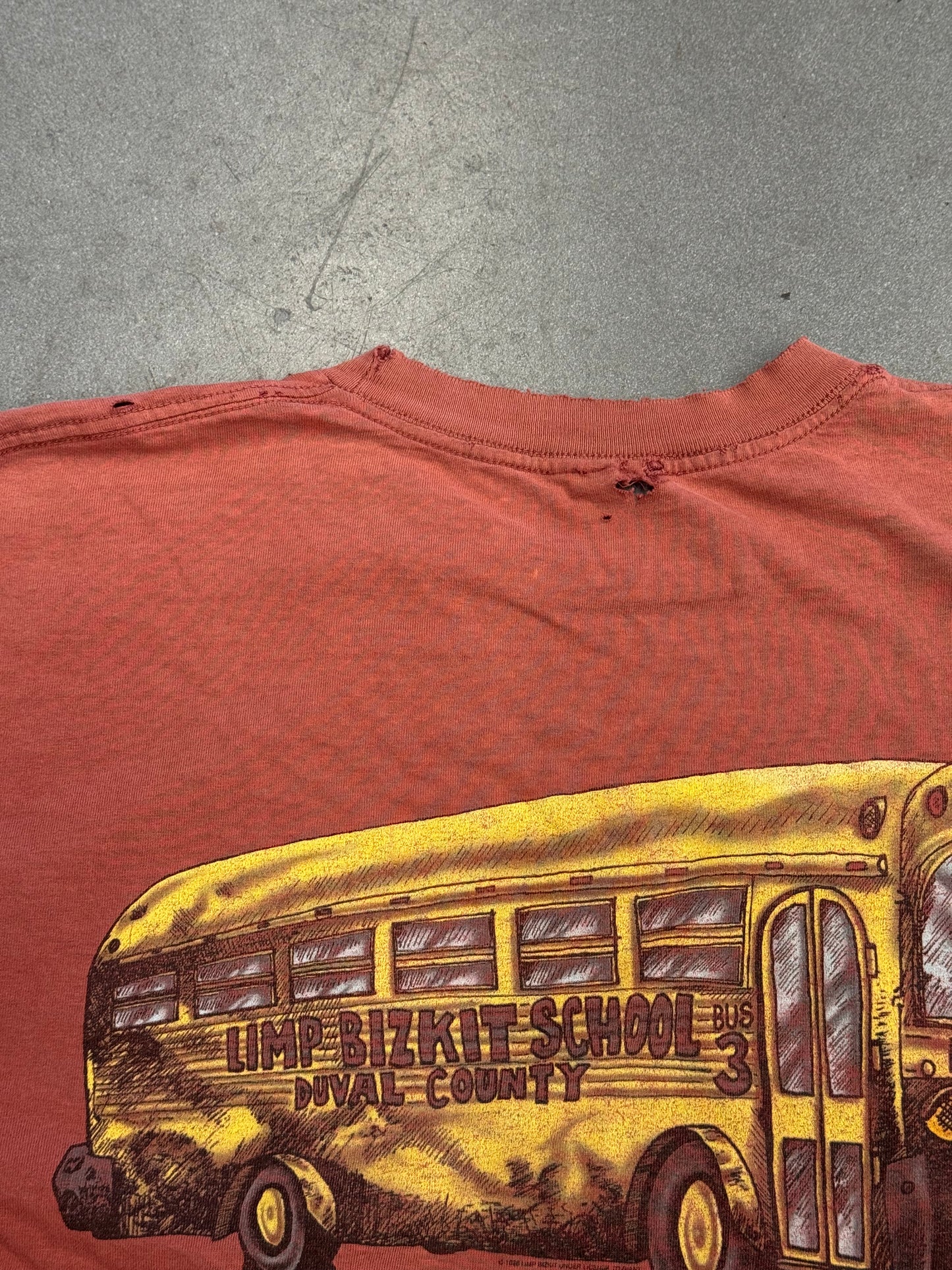1998 LIMP BIZKIT SCHOOL BUS TEE (PULLED TAG)
