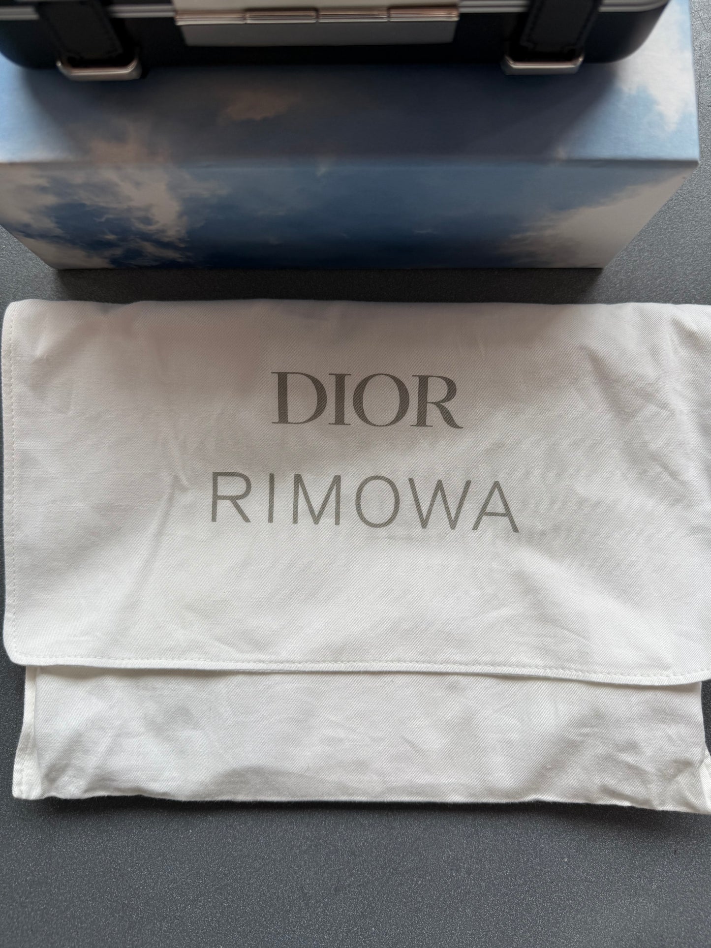 SS20 DIOR X RIMOWA PERSONAL CLUTCH ON STRAP - ALUMINUM BLACK (NEW WITH BOX) (TANIA)