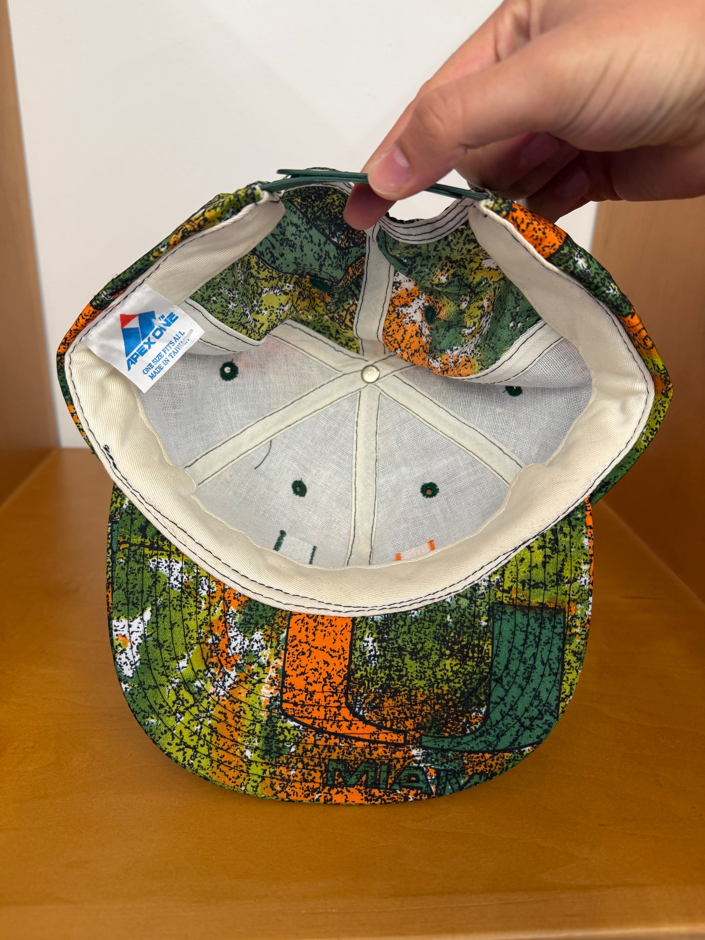 90'S UNIVERSITY OF MIAMI CAMOUFLAGE SNAPBACK (APEX ONE TAG)