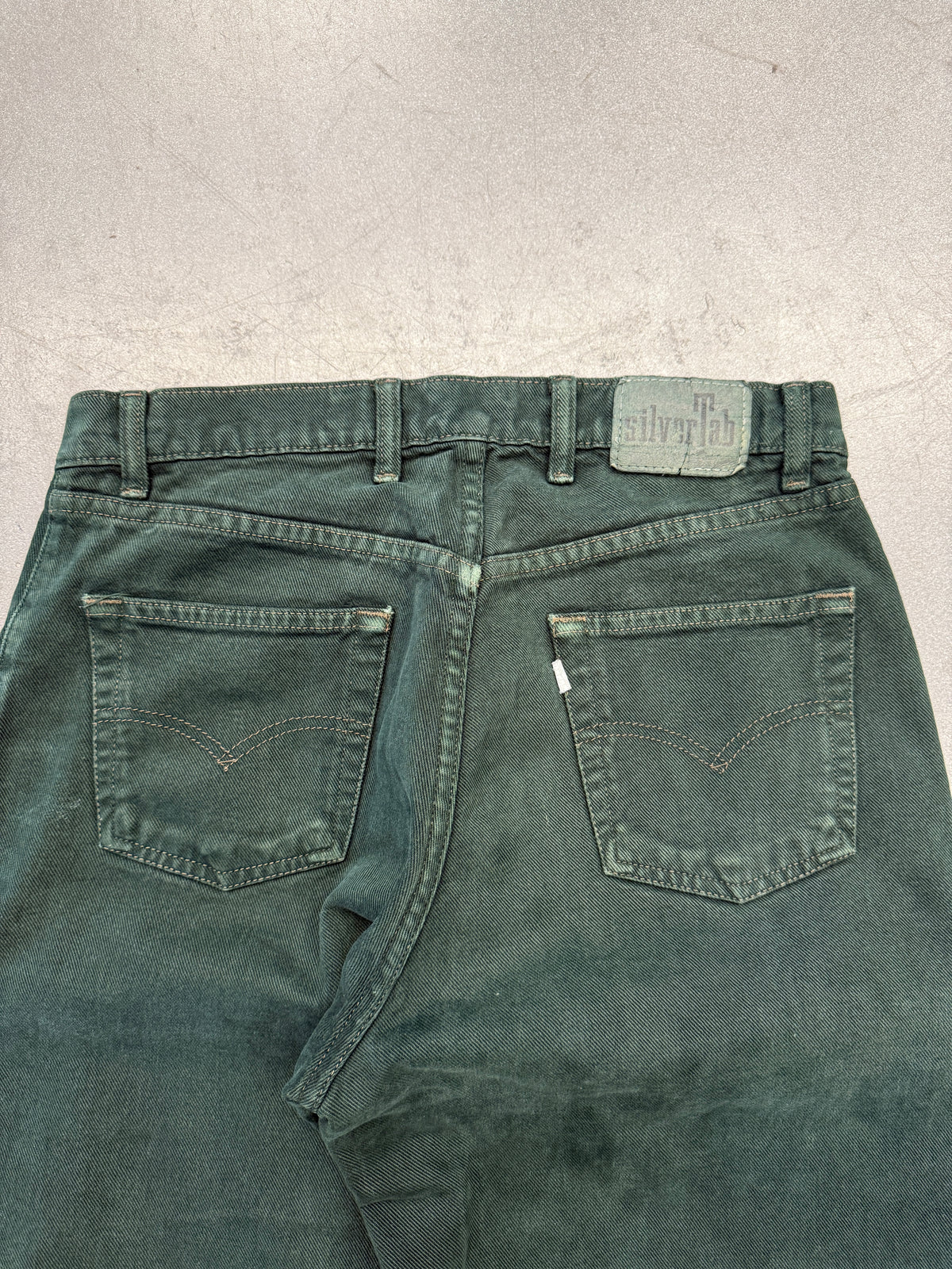90S LEVI'S SILVERTAB BAGGY FOREST GREEN DENIM JEANS (FADED TAG) (32X30)