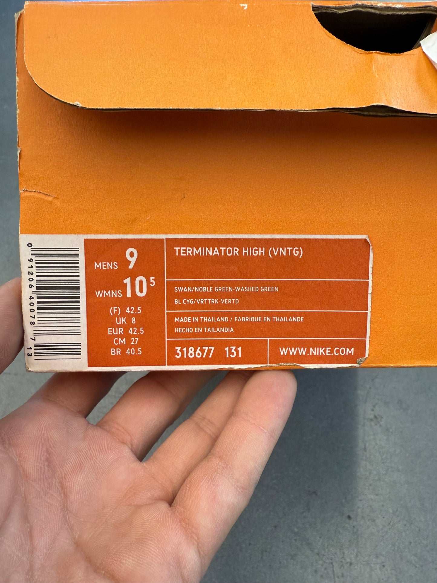 2008 SIZE 9 NIKE TERMINATOR HIGH VNTG - SWAN/NOBLE GREEN (NEW WITH BOX AND LACES)