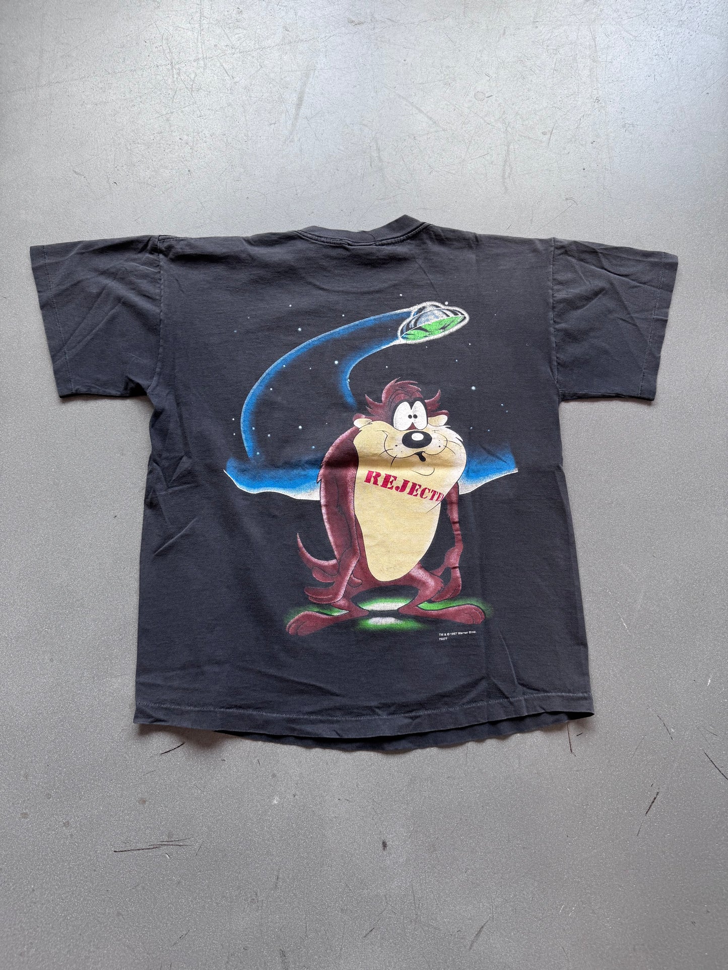 1997 TAZ ALIEN ABDUCTION AOP TEE (LOONEY TUNES TAG)