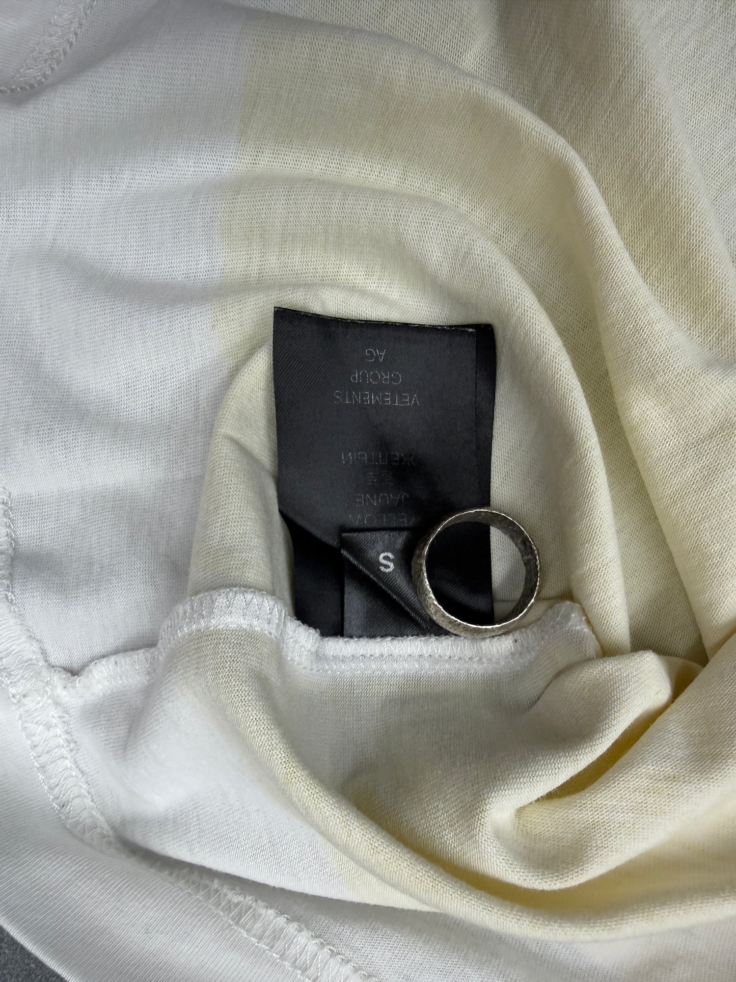 VETEMENTS GAMECHANGING TEE - YELLOW
