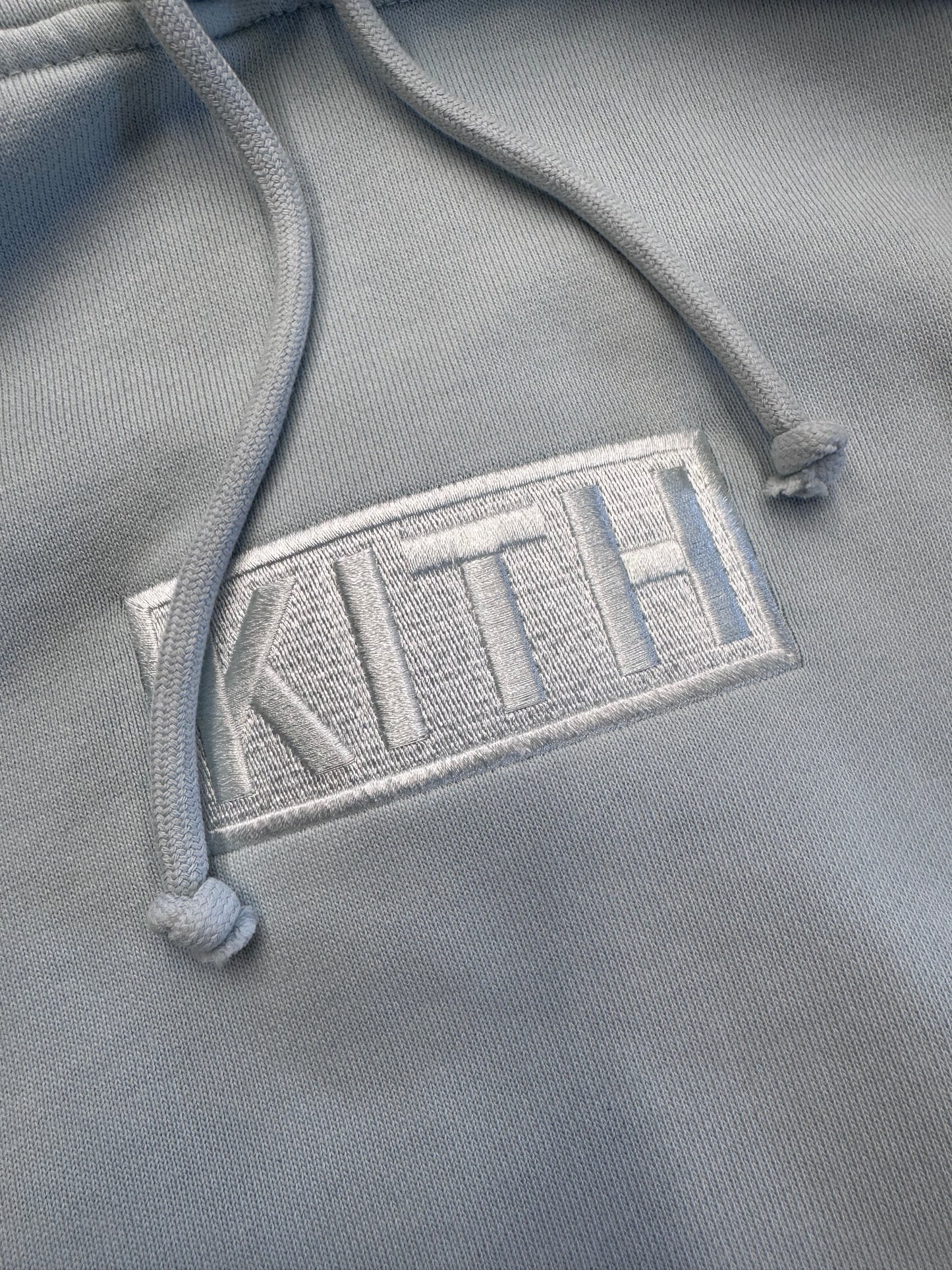 KITH WILLIAMS III HOODIE - LIGHT BLUE (2XL)