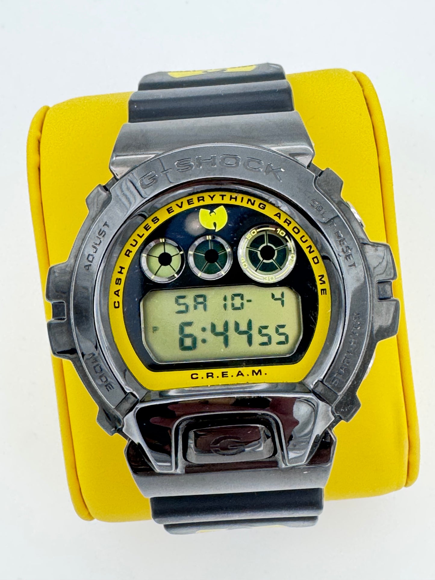 CASIO G-SHOCK X WU-TANG CLAN DW-6900 - BLACK/YELLOW (NEW WITH BOX)