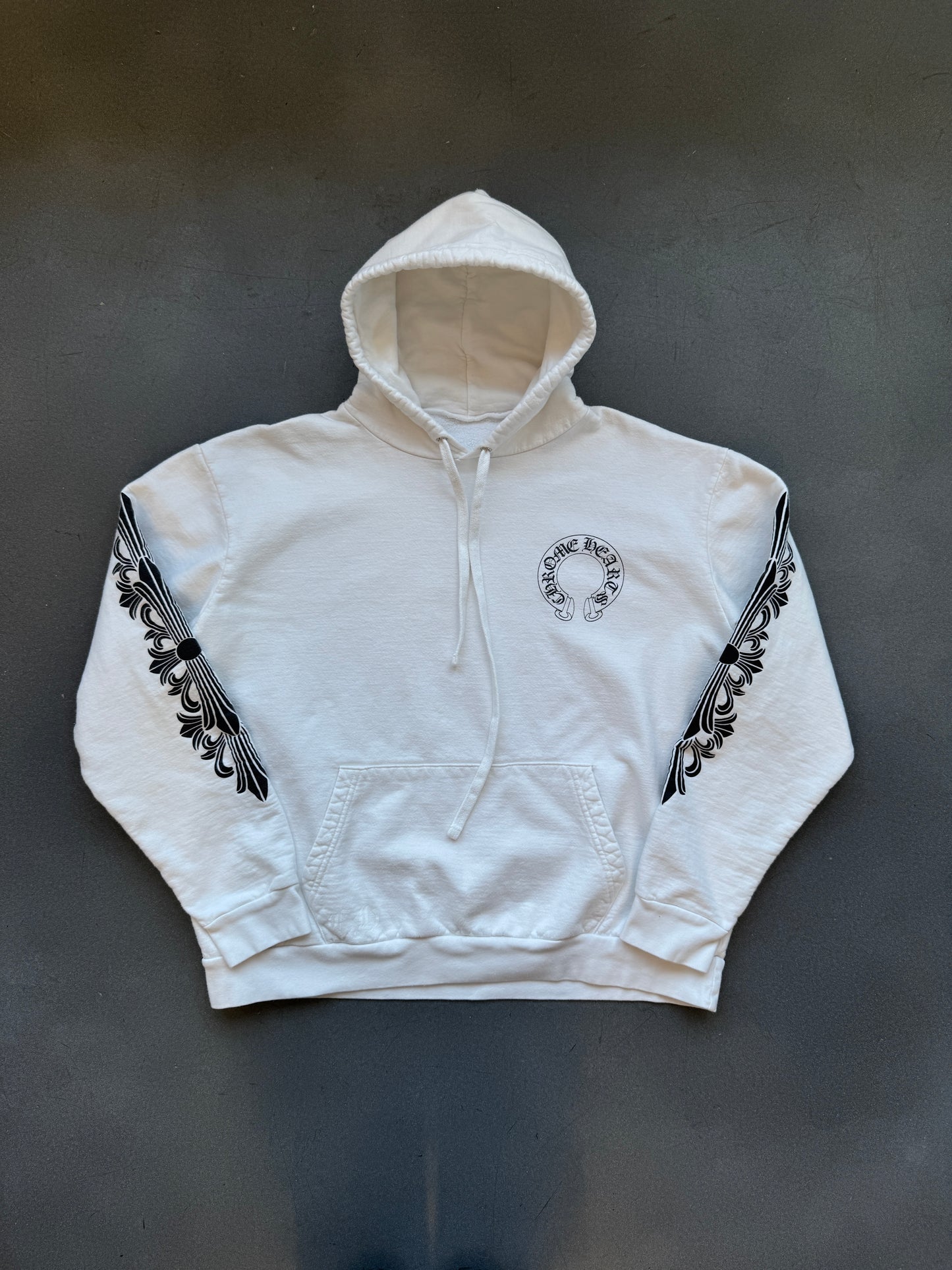 CHROME HEARTS HORSESHOE FLORAL SLEEVE HOODIE