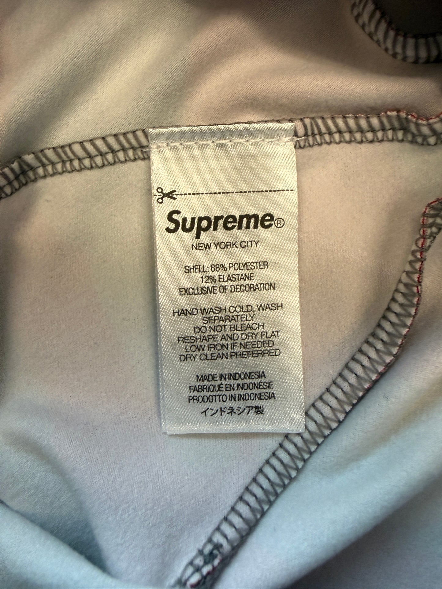 SS26 SUPREME BASE LAYER BEANIE - SCARLET CAMO