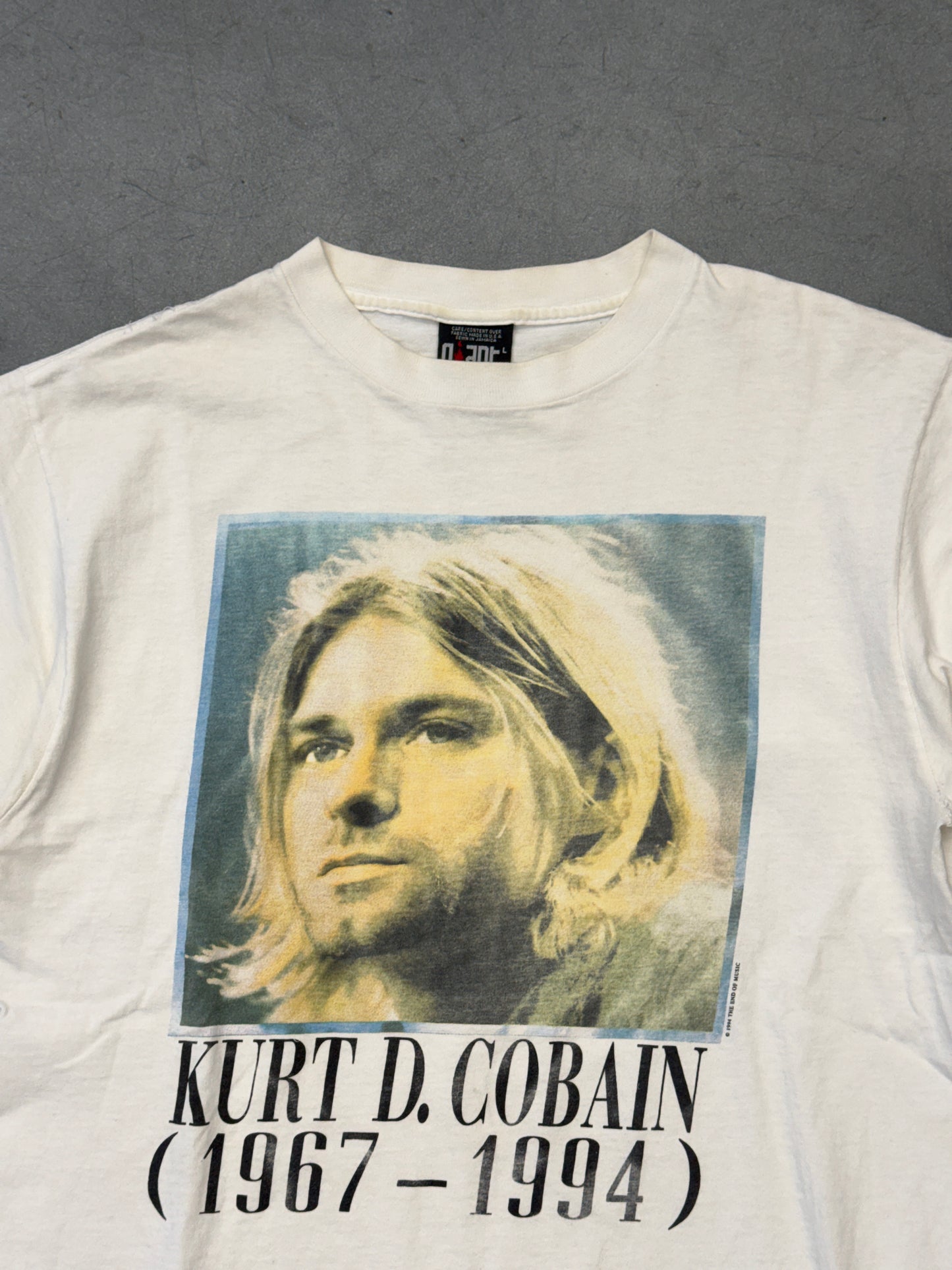 1994 KURT COBAIN ADULT PORTRAIT MEMORIAL TEE (GIANT TAG)