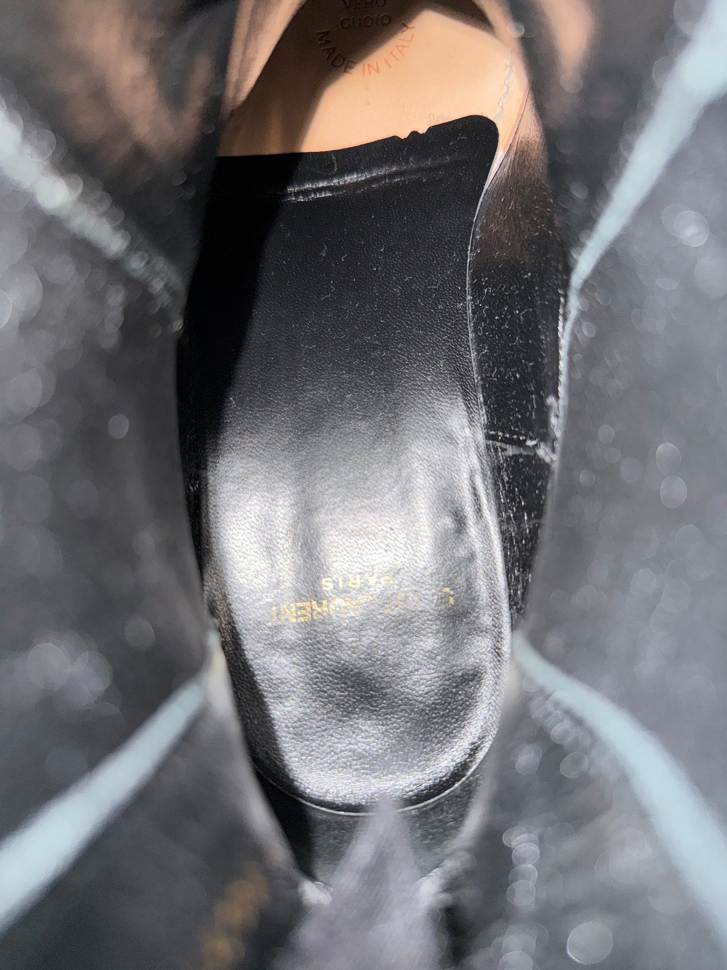 SIZE 41 SAINT LAURENT WYATT CHELSEA BOOTS - BLACK SUEDE (PRE-OWNED, RESOLED RIGHT FOOT, NO BOX)