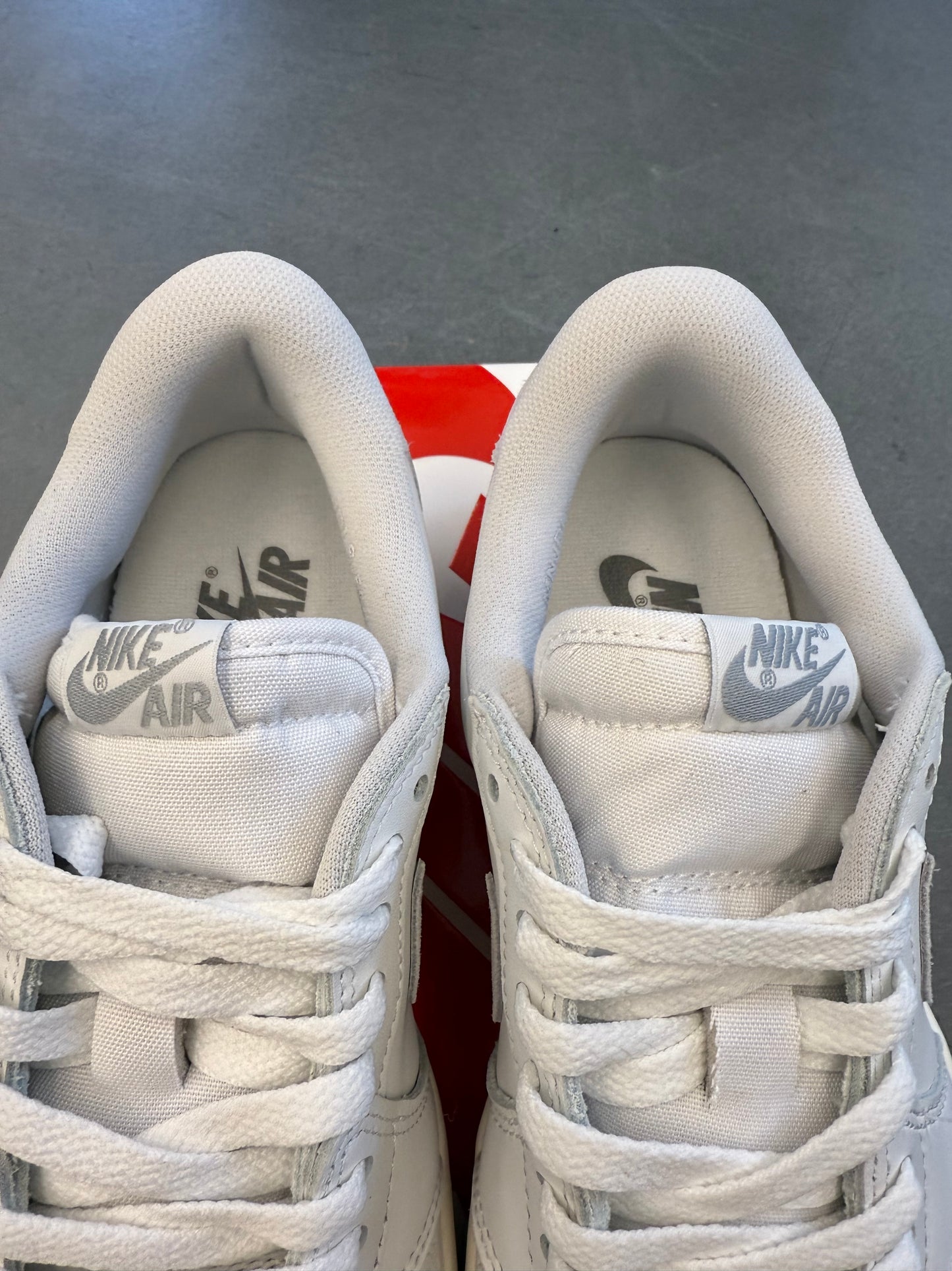 2023 SIZE 8.5 JORDAN 1 RETRO LOW '85 NEUTRAL GREY (PRE-OWNED WITH BOX)