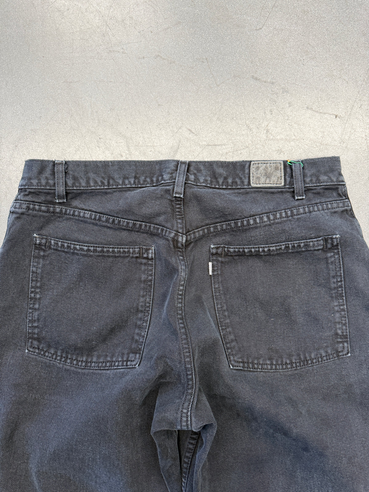 90S LEVIS SILVERTAB BAGGY FIT JEANS (36X30) - BLACK