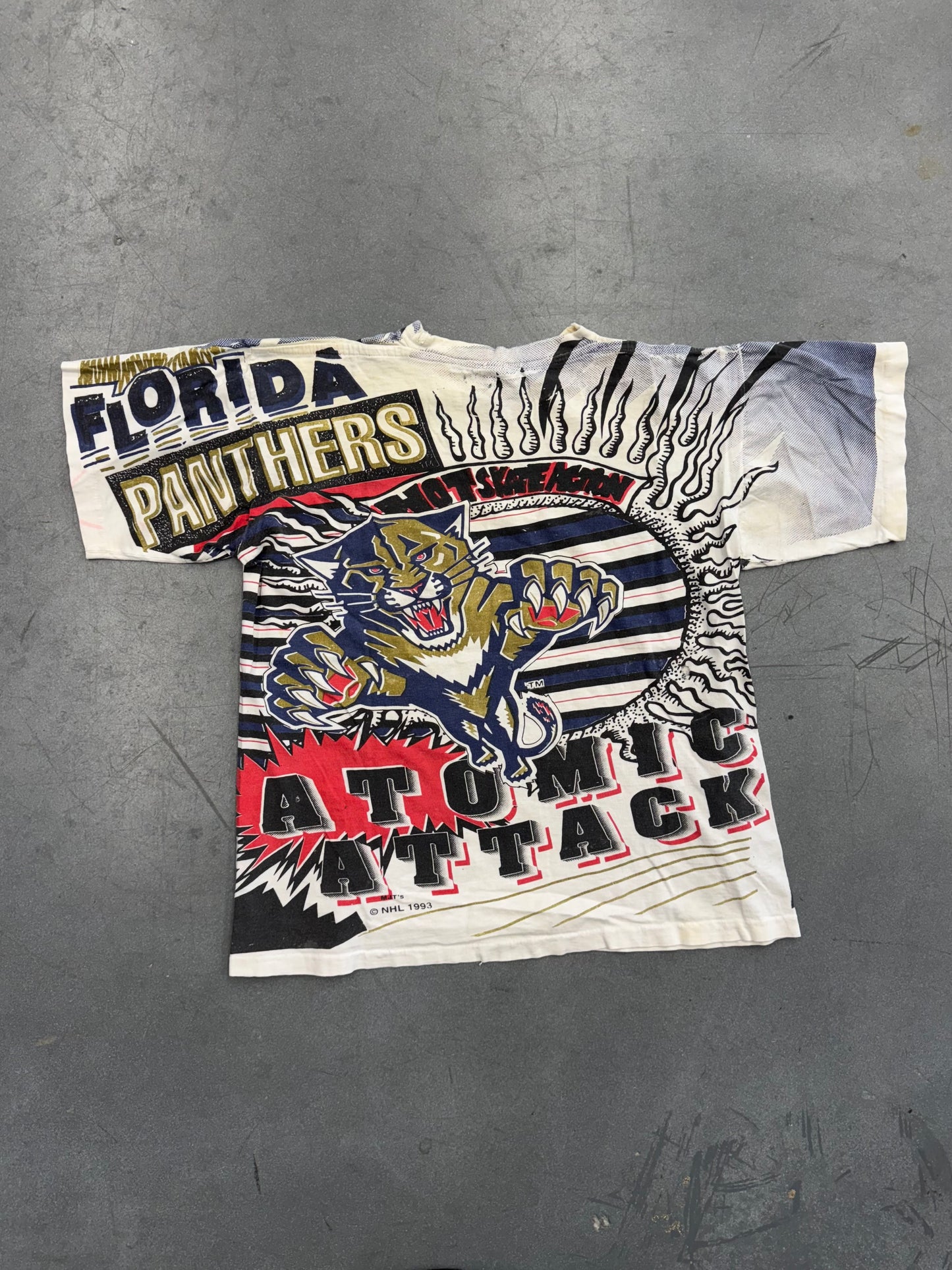 1993 FLORIDA PANTHERS ATOMIC ATTACK MAGIC JOHNSON TEE (FADED TAG)
