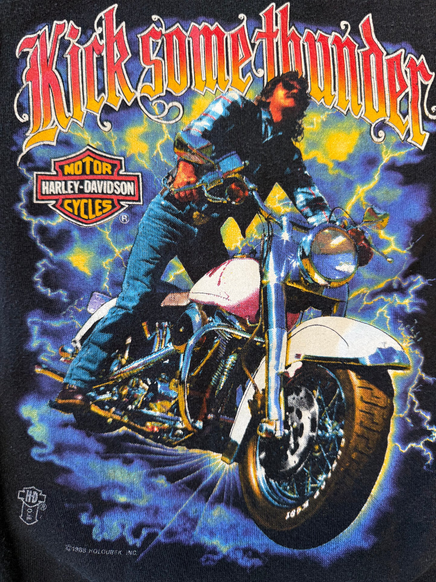 1988 HARLEY DAVIDSON "KICK SOME THUNDER" CREWNECK SWEATER (BASSETT-WALKER TAG)