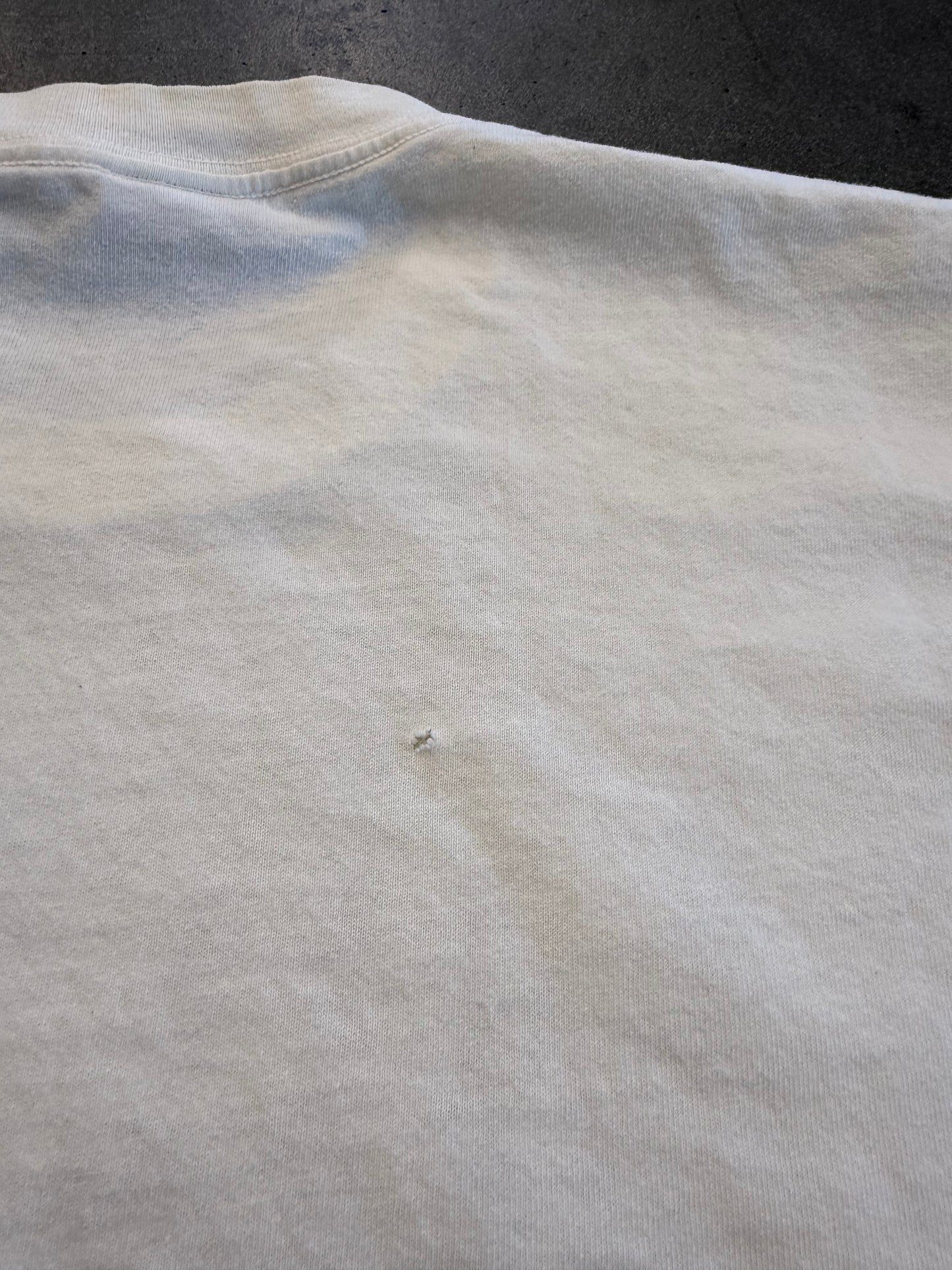 SS01 SUPREME JOSE PARLA TAG LS TEE - WHITE
