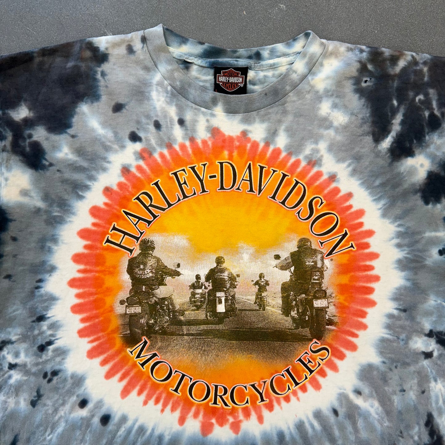 HARLEY-DAVIDSON G & S OF NASHVILLE, TN MOTORCYCLES TIE-DYE