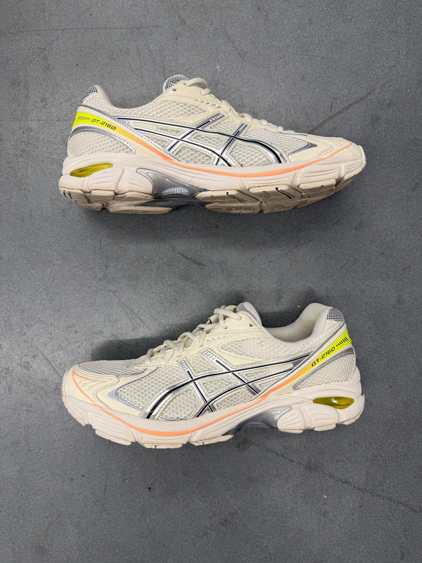 SIZE 10 ASICS GT-2160 PARIS (PRE-OWNED WITHOUT BOX)