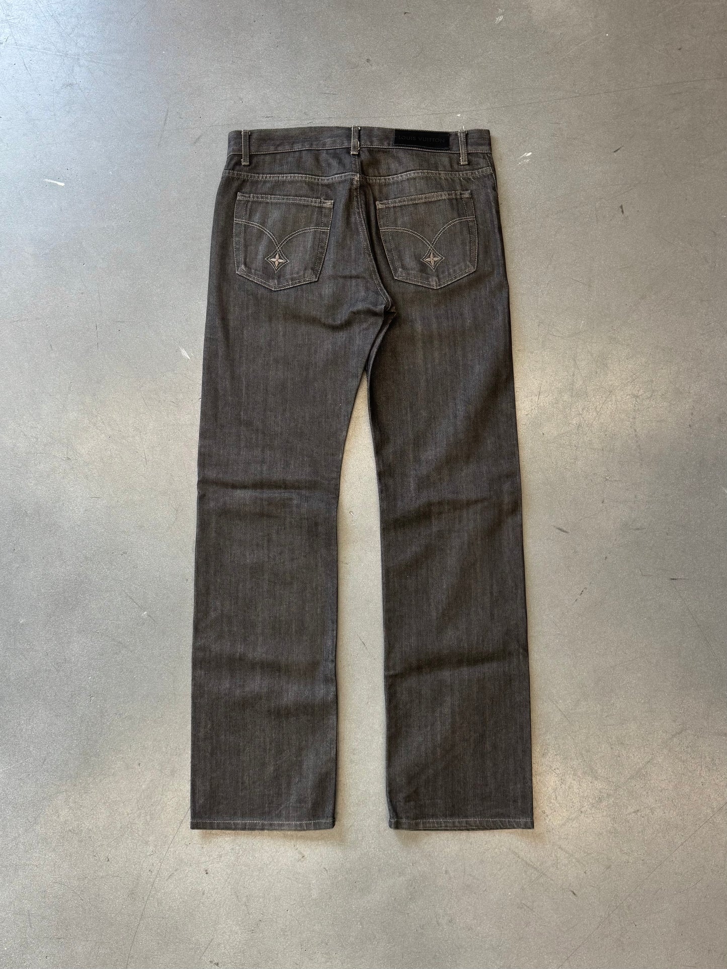 LOUIS VUITTON DARK RINSE FLEUR LOGO JEANS