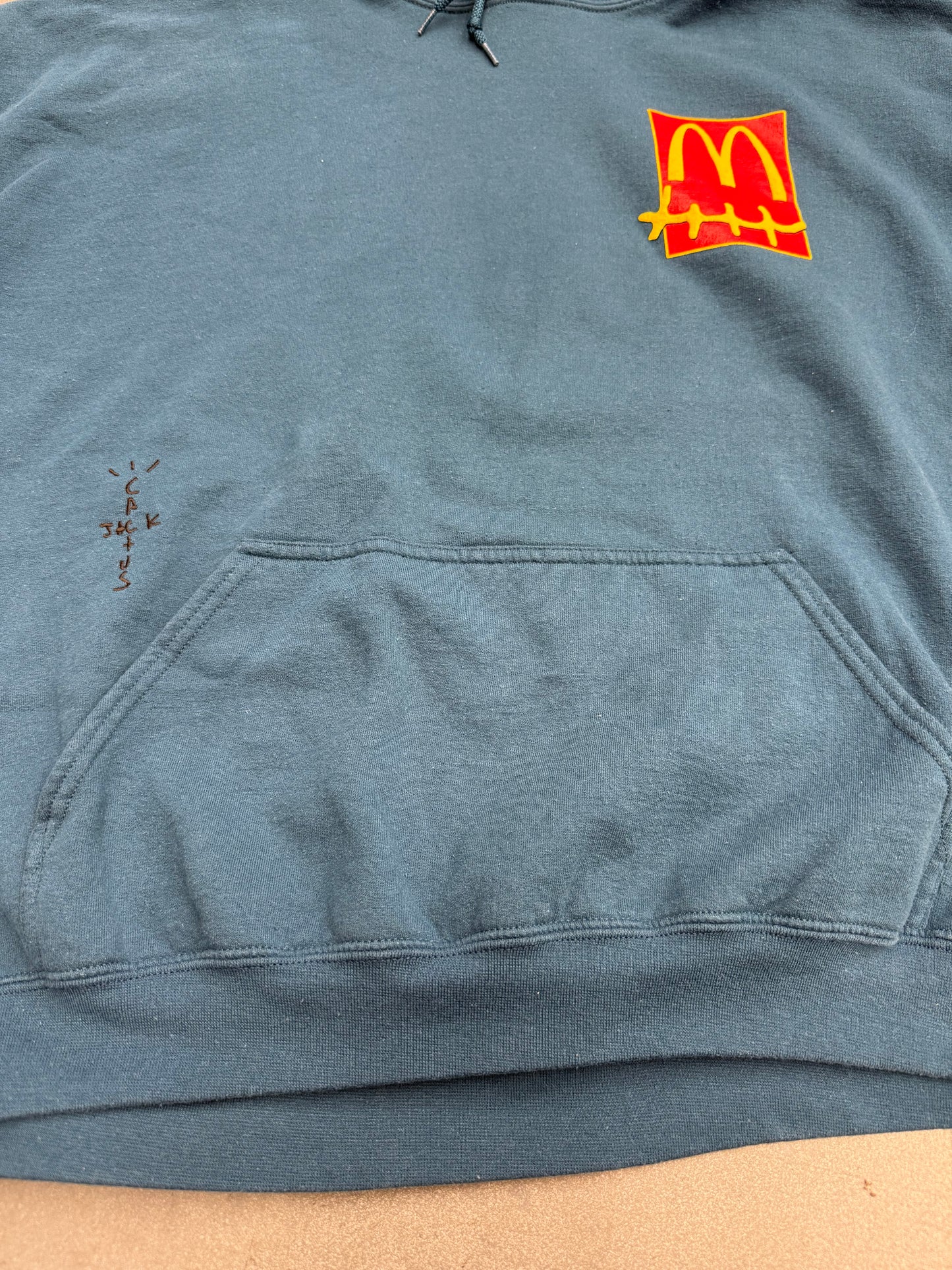 FW20 CACTUS JACK BY TRAVIS SCOTT STICKER MCDONALD'S HOODIE