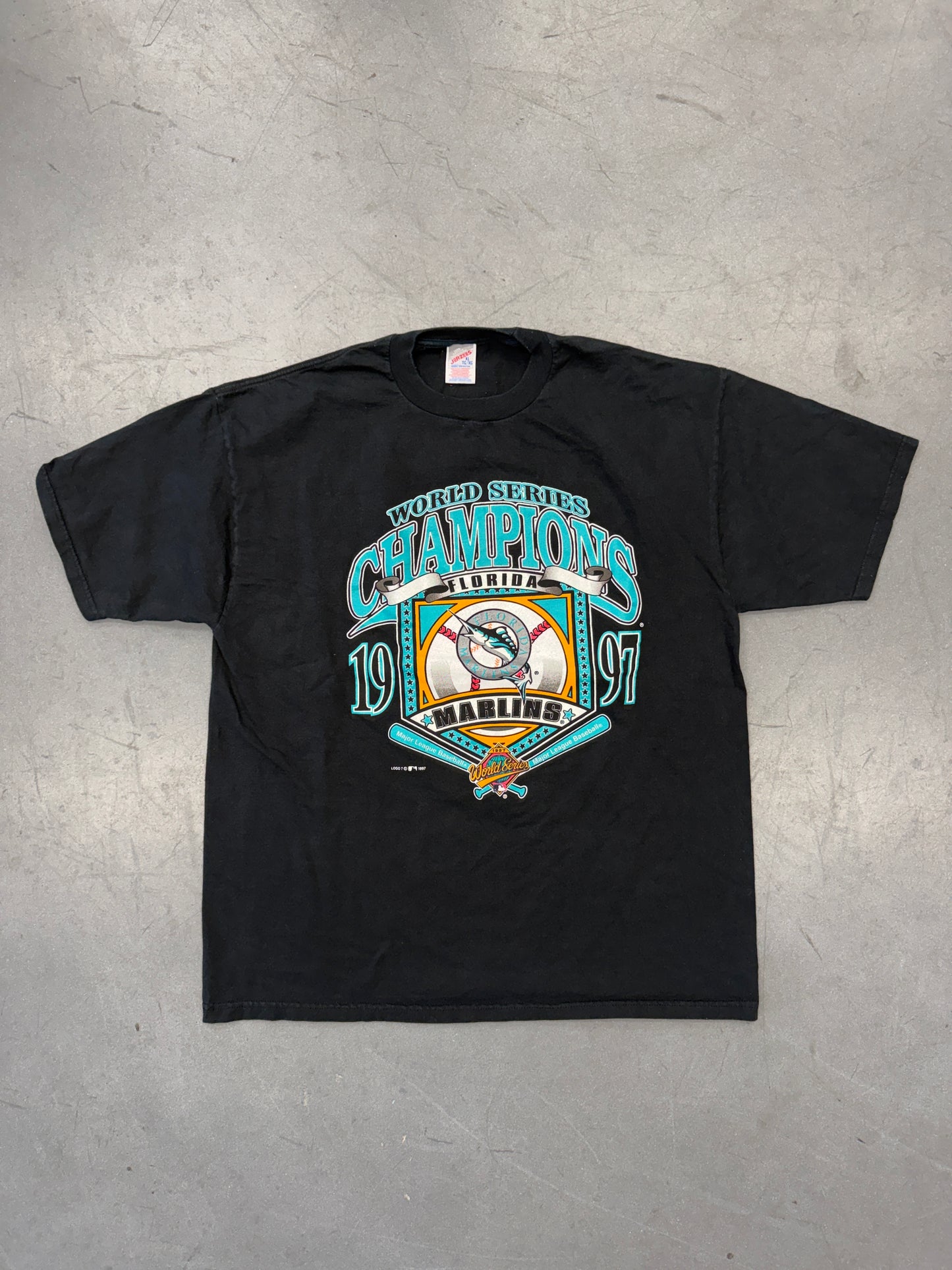 1997 LOGO 7 FLORIDA MARLINS WORLD SERIES CHAMPIONS HOME PLATE LOGO TEE (JERZEES TAG)