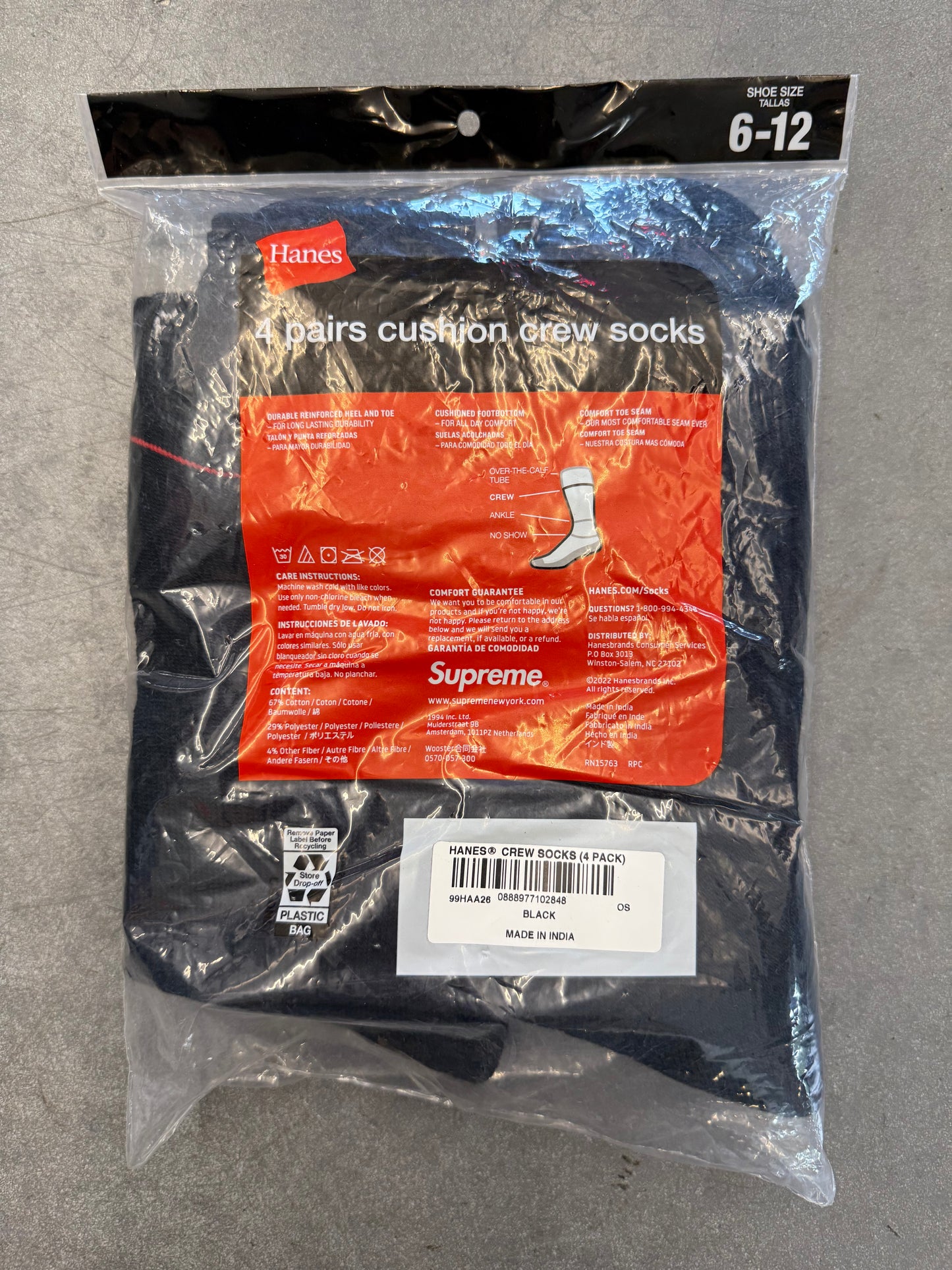 SUPREME HANES CUSHION CREW SOCKS BLACK 4 PACK