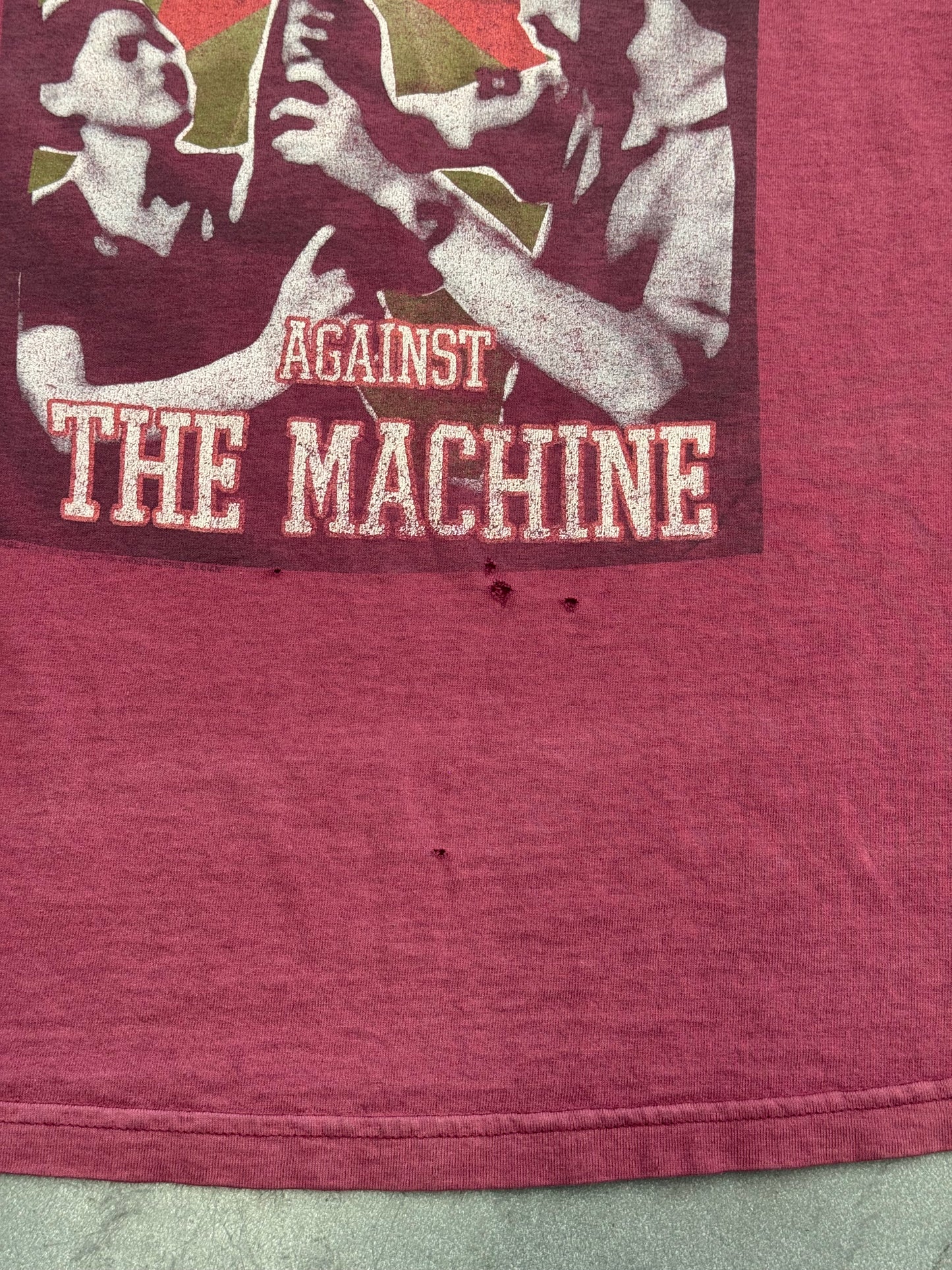 2000 RAGE AGAINST THE MACHINE RENEGADES BATTLE TEE (SCREEN STARS TAG)
