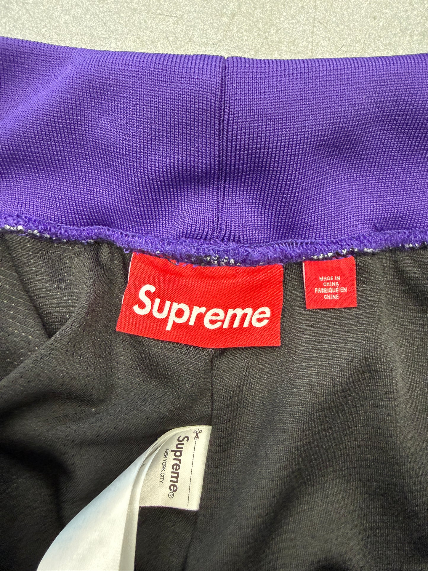 SS24 SUPREME STAR BASKETBALL SHORT - BLACK