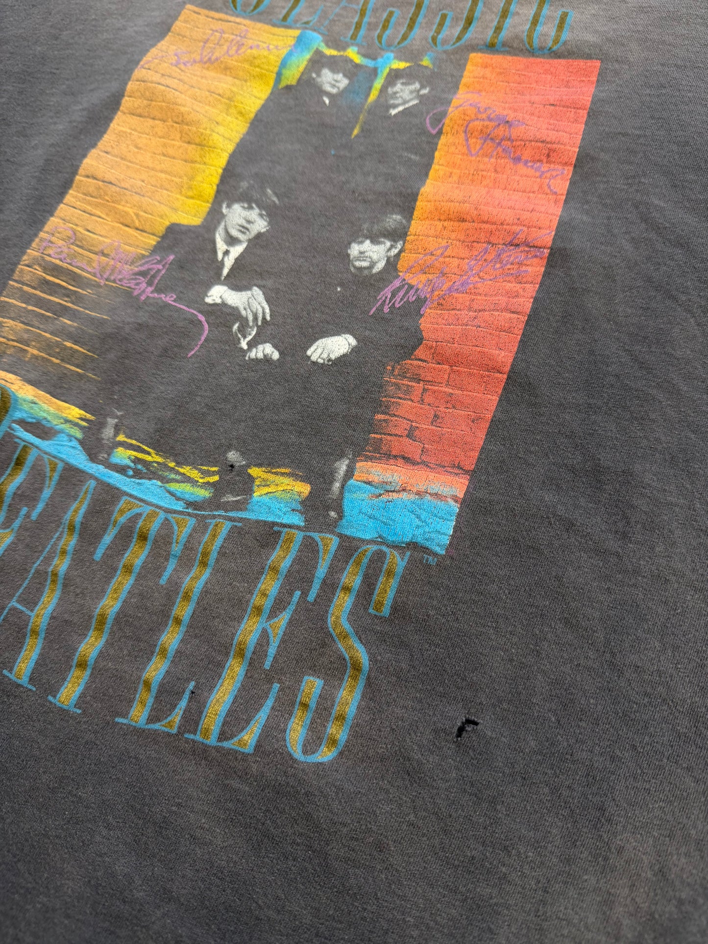 90S THE BEATLES "CLASSIC BEATLES" TEE (HANES TAG)