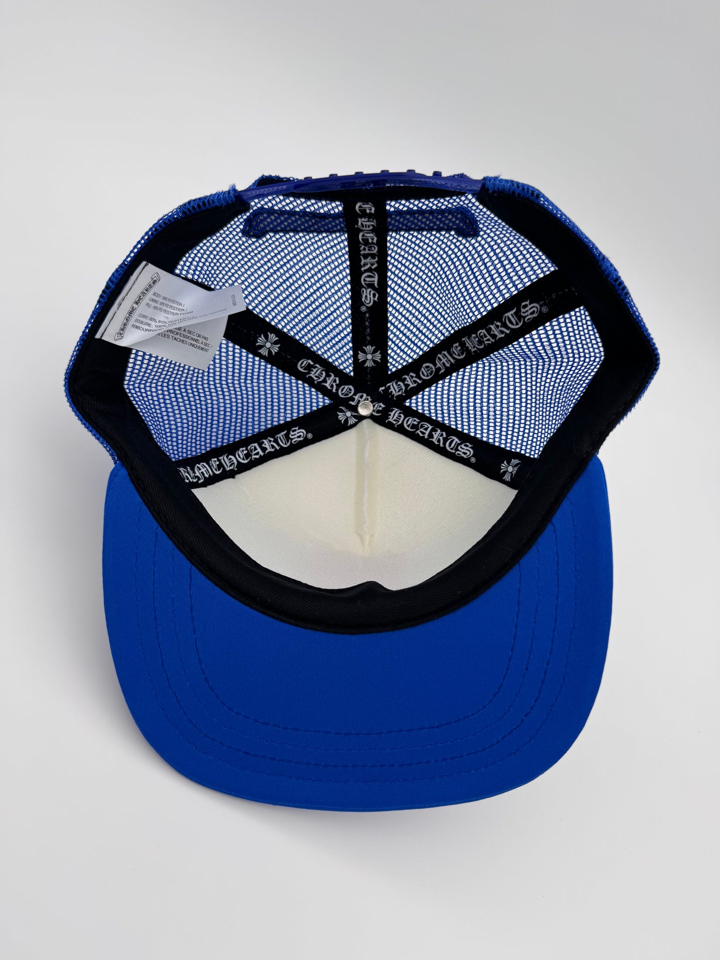 CHROME HEARTS EYECHART TRUCKER HAT - WHITE/RED/BLUE (NEW)