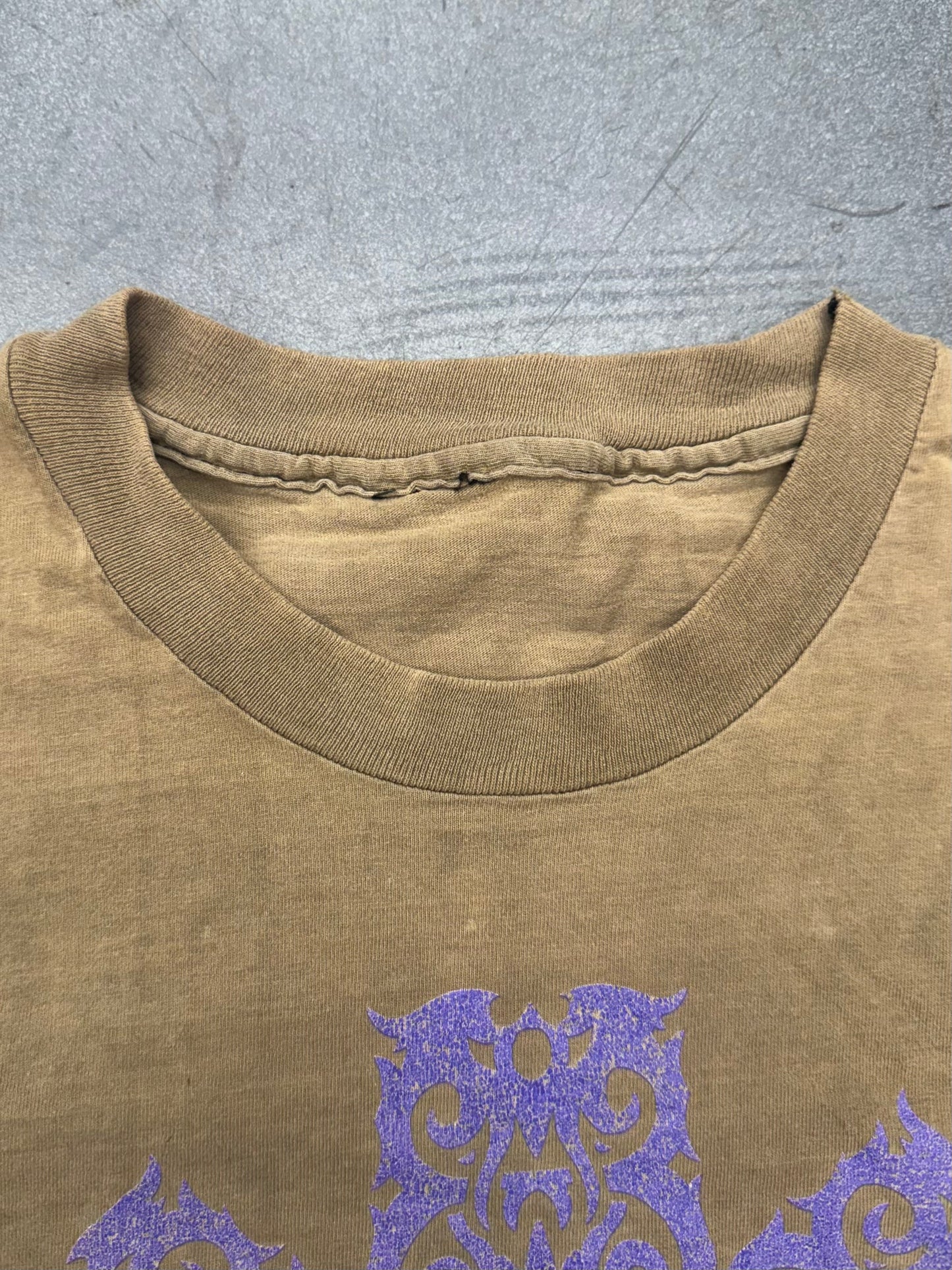 1992 RED HOT CHILI PEPPERS AZTEC TEE (PULLED TAG)