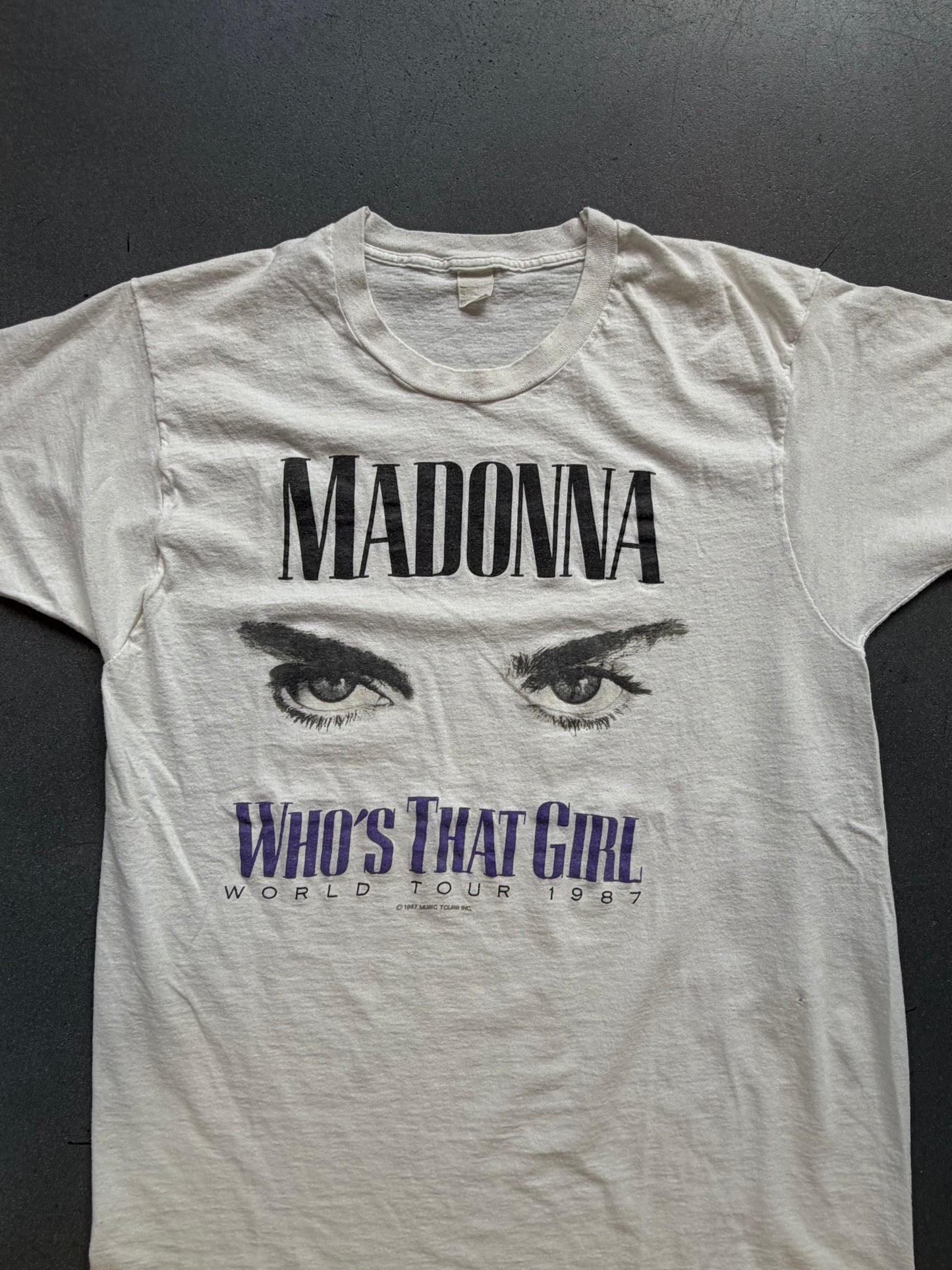 1987 MADONNA WHO'S THAT GIRL WORLD TOUR TEE (SCREEN STARS BEST TAG)
