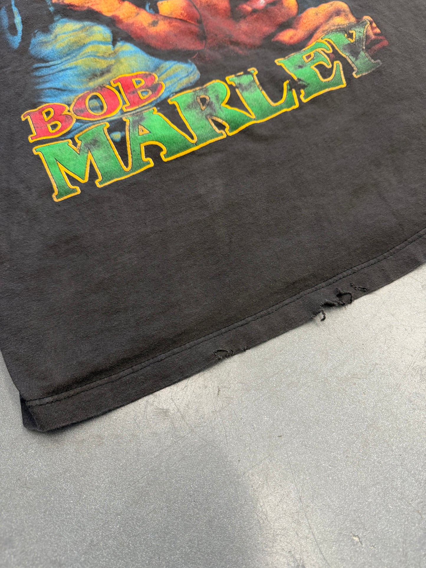 BOB MARLEY I SHOT THE SHERIFF FADED RAP TEE (FADED TAG)