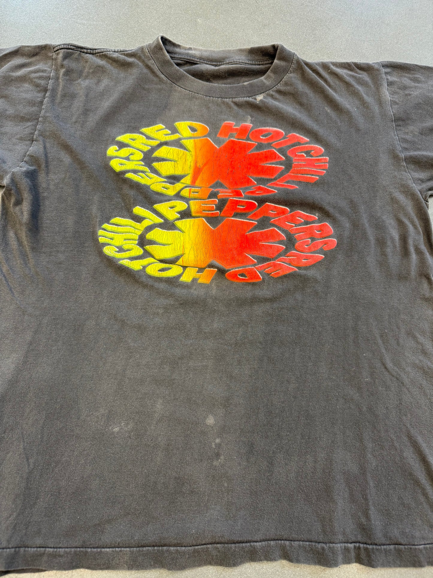 90'S RED HOT CHILI PEPPERS BOOTLEG YELLOW/RED DOUBLE LOGO TEE (PULLED TAG)