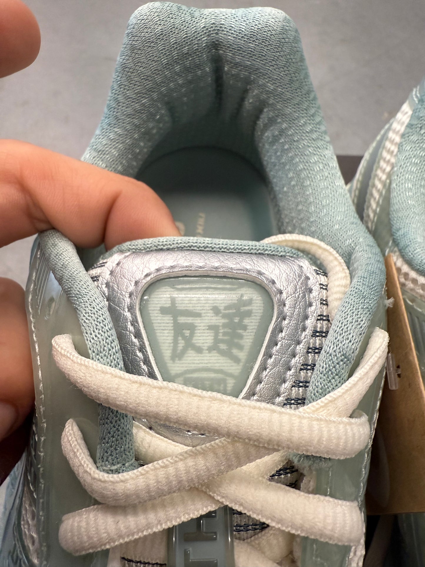 2024 SIZE 8 ASICS GEL-KAYANO 12.1 KITH CREAM SAGE (NWT)