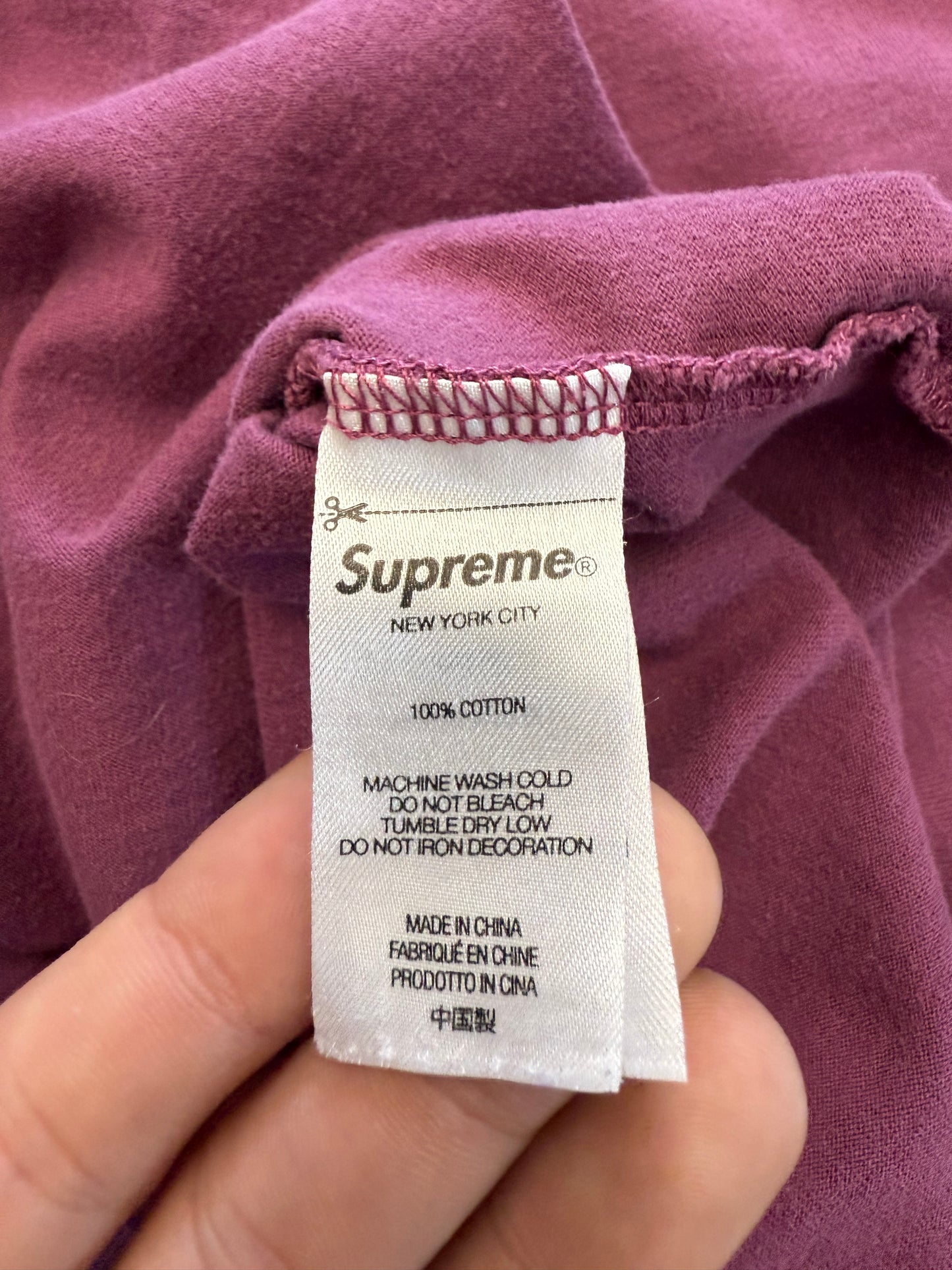 SUPREME SMALL BOX TEE - BURGUNDY