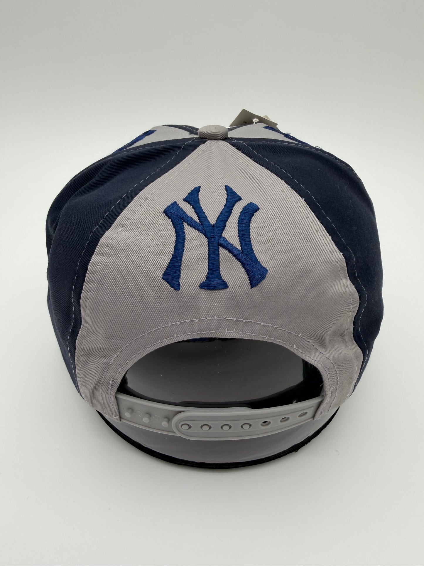 90S NEW YORK YANKEES TRIPLE LOGO SNAPBACK (GENUINE MERCHANDISE TAG) (NWT)